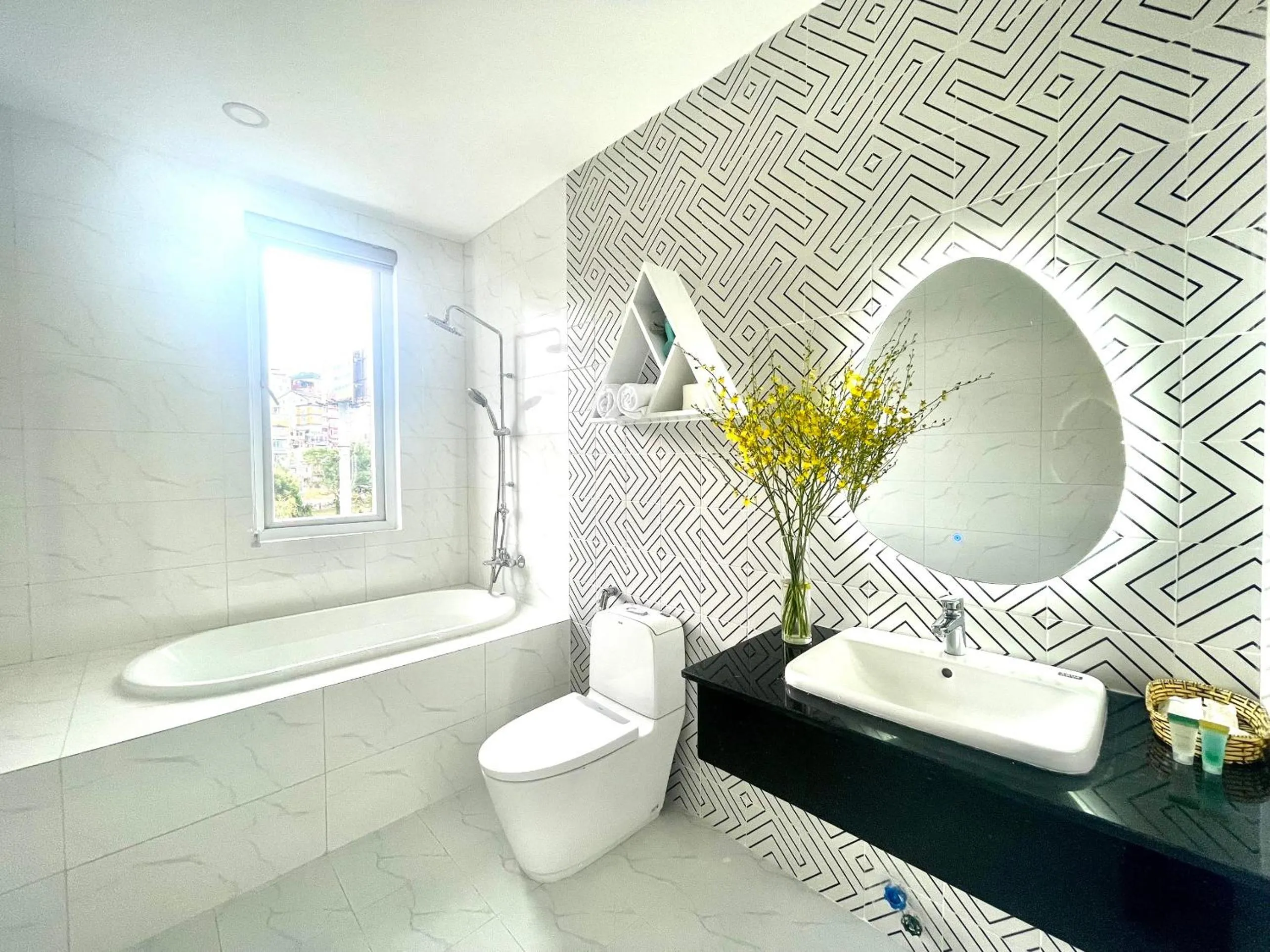 Phuong Vy Luxury Hotel