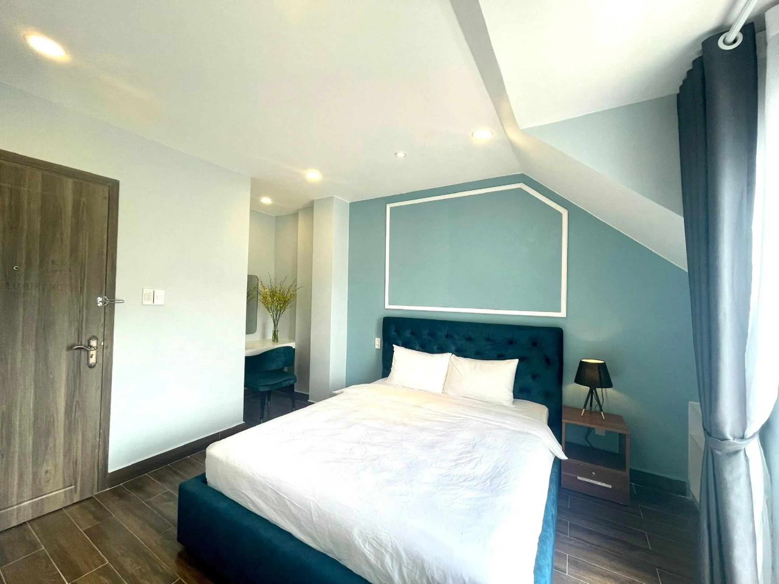 Bed in Phuong Vy Luxury Hotel