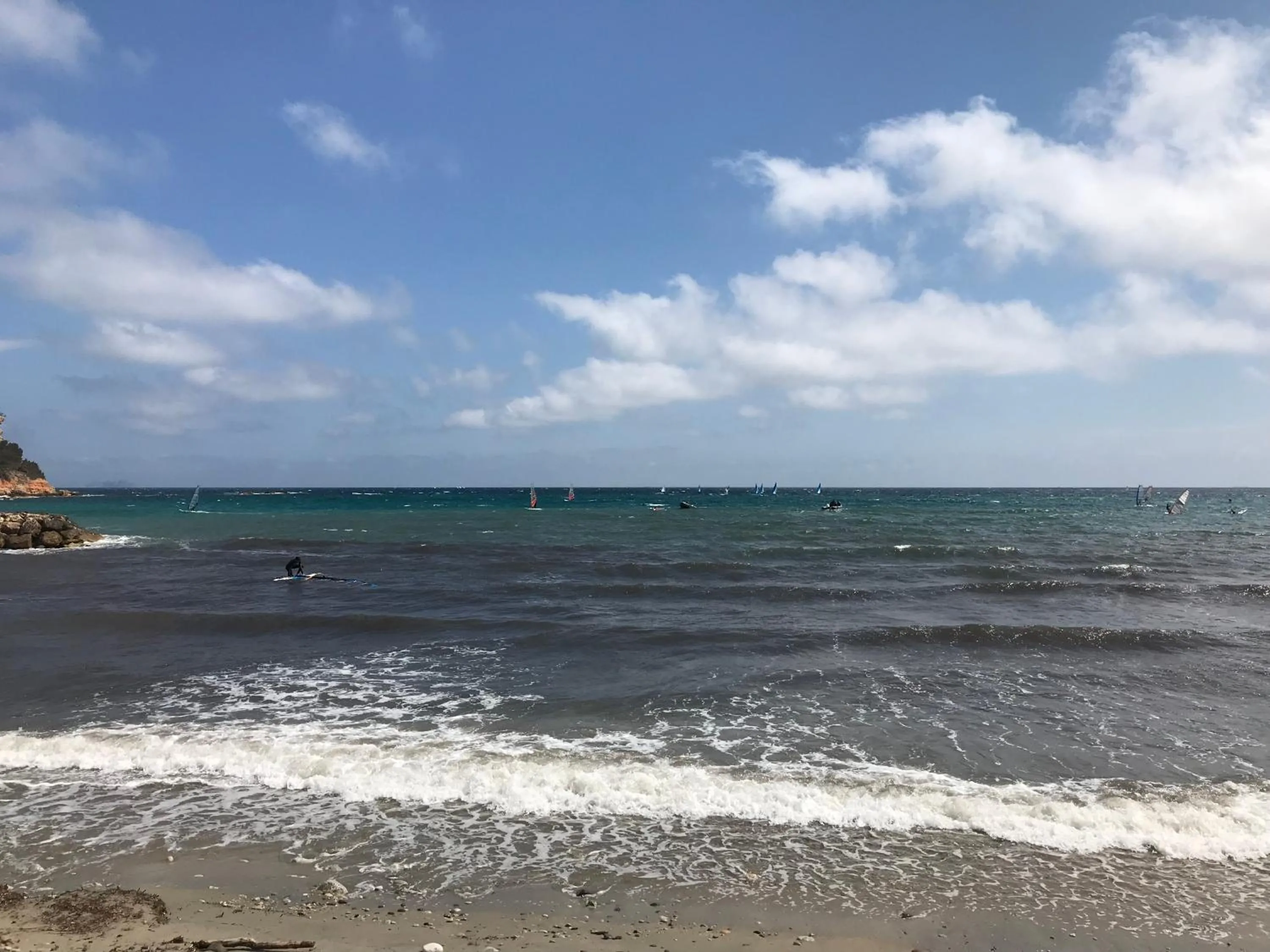 Front de mer les pieds dans l'eau