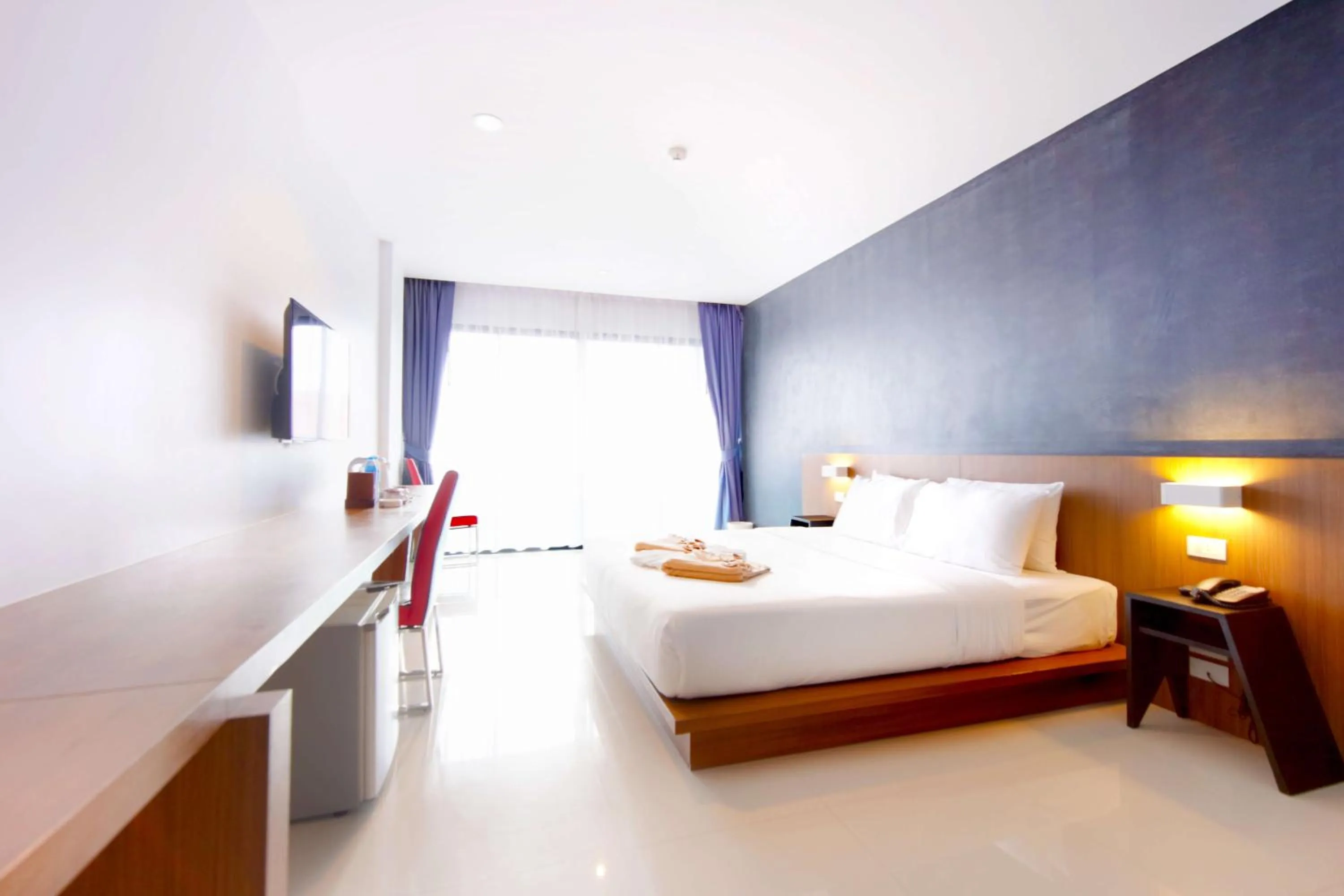 Bed in Phoenix Grand Patong