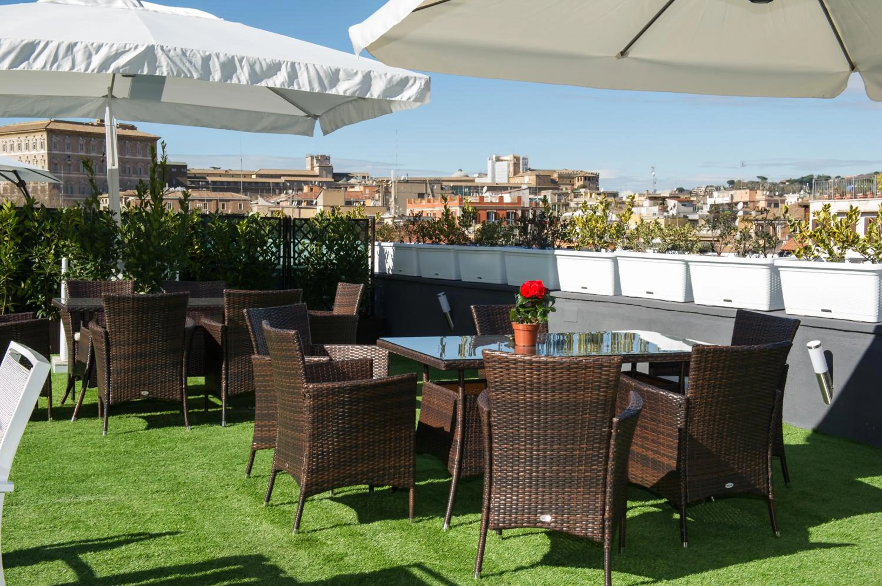 Balcony/Terrace in Brunelleschi Holidays Hostel