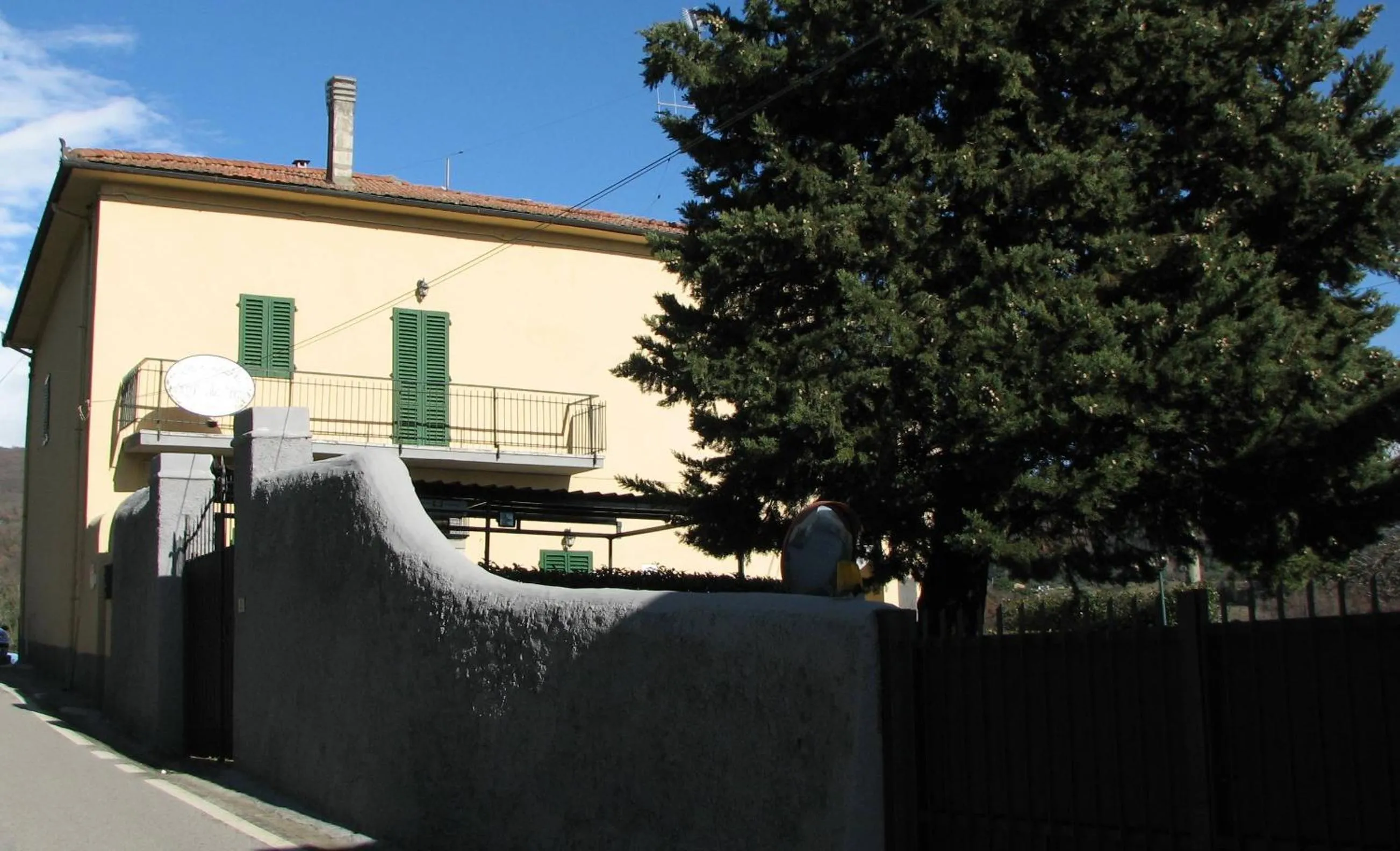 Property building in Borgo della Rocca