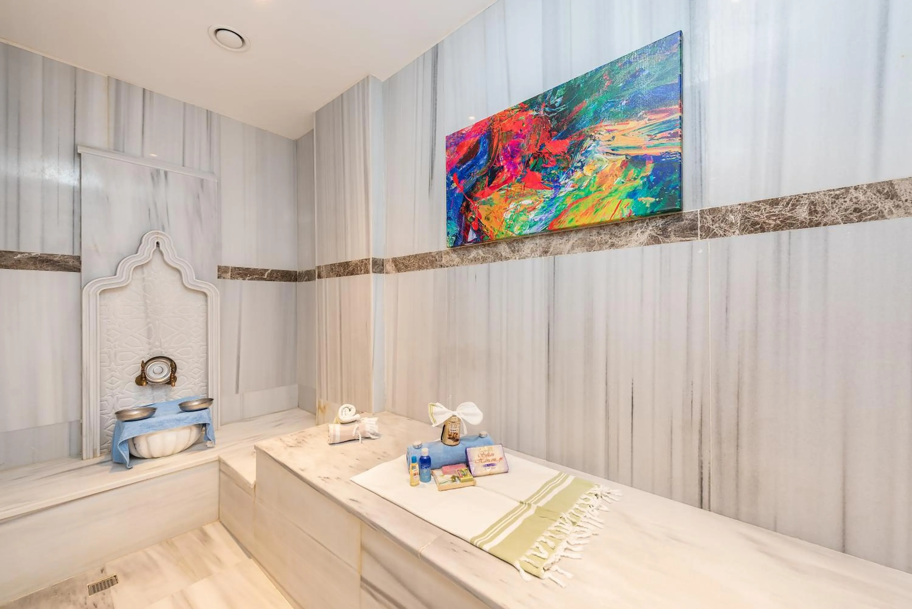 Spa and wellness centre/facilities in Das 3917