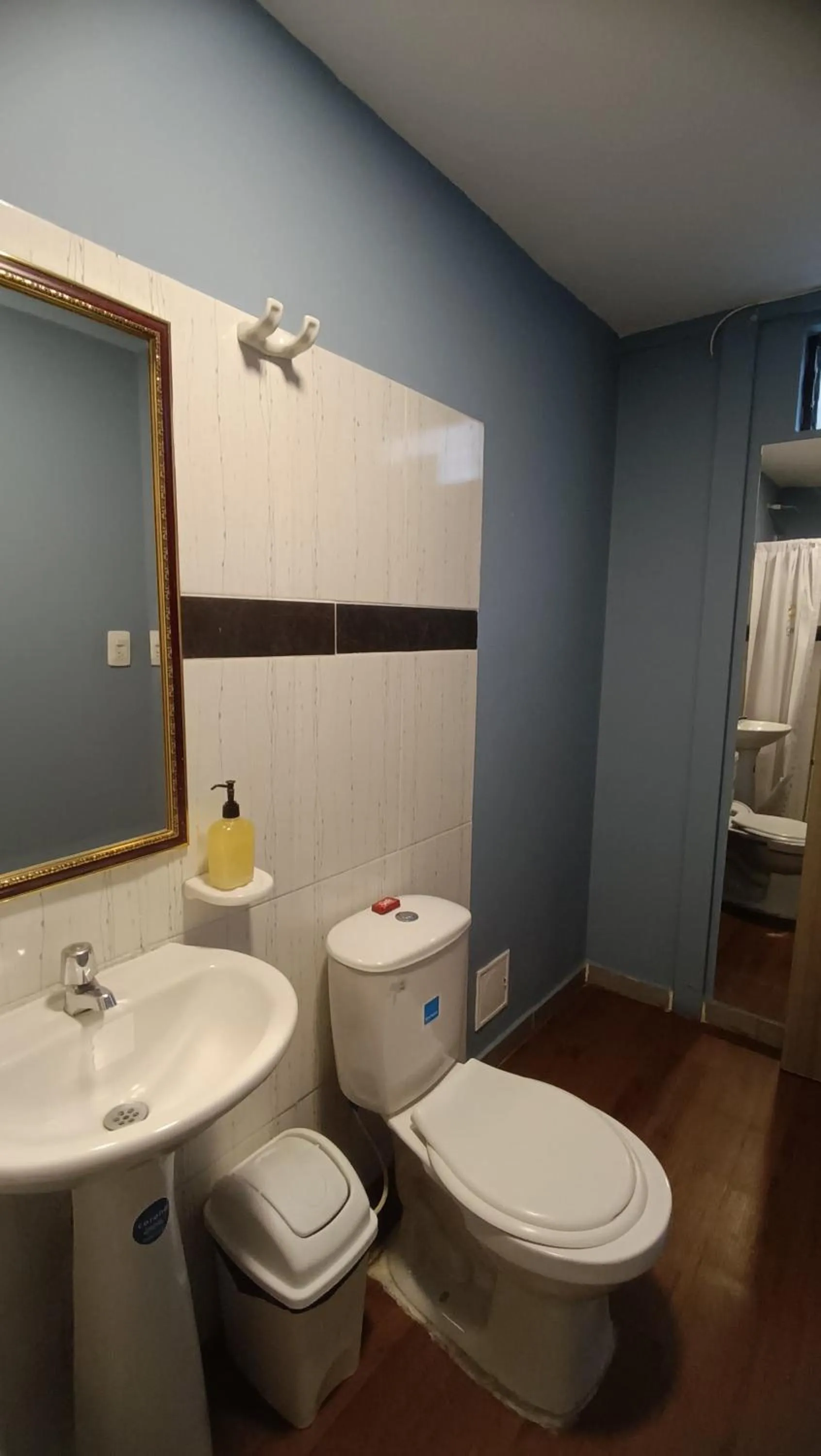 Bathroom in Hotel Simón Plaza