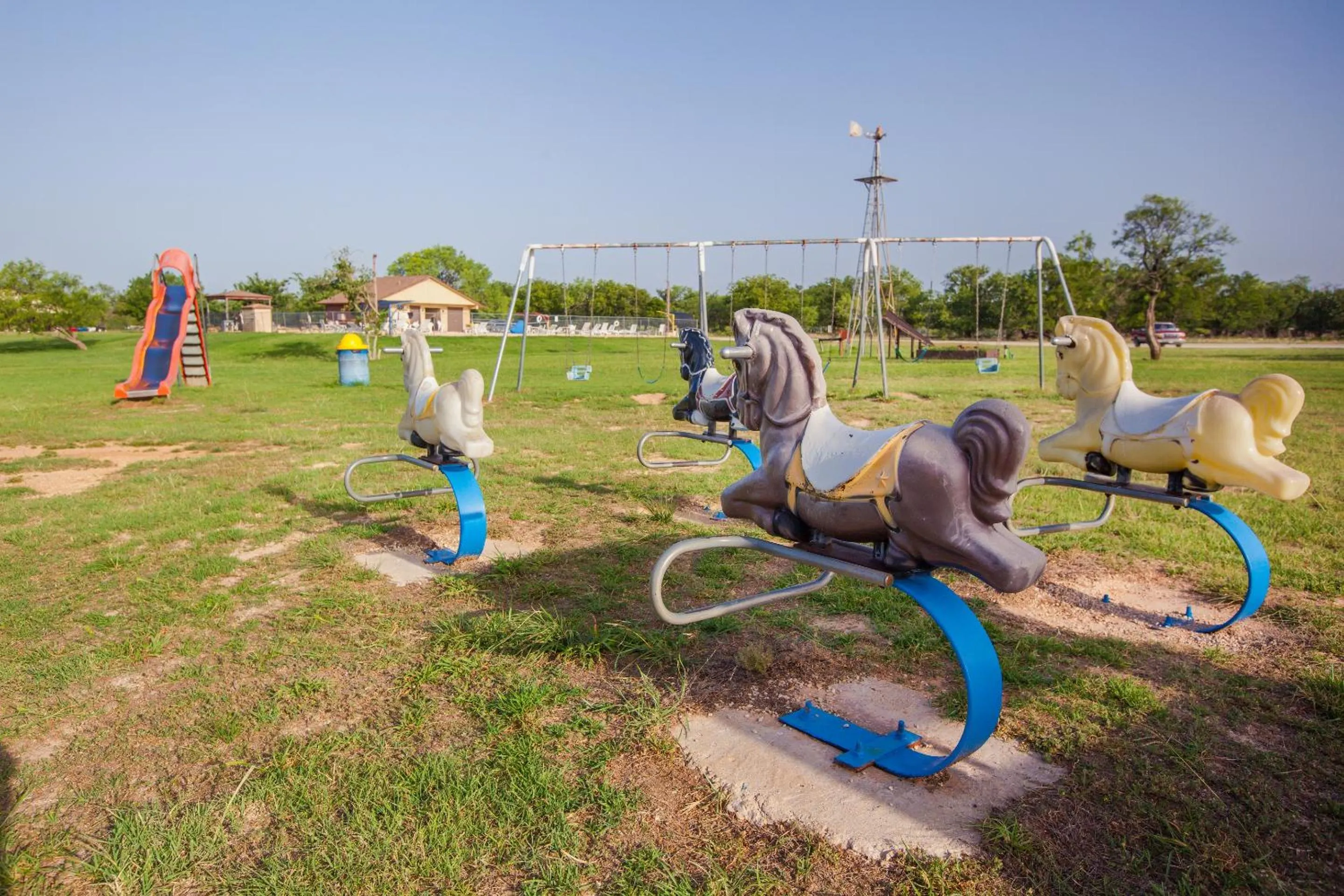 Bay Landing Camping Resort Cabin 1