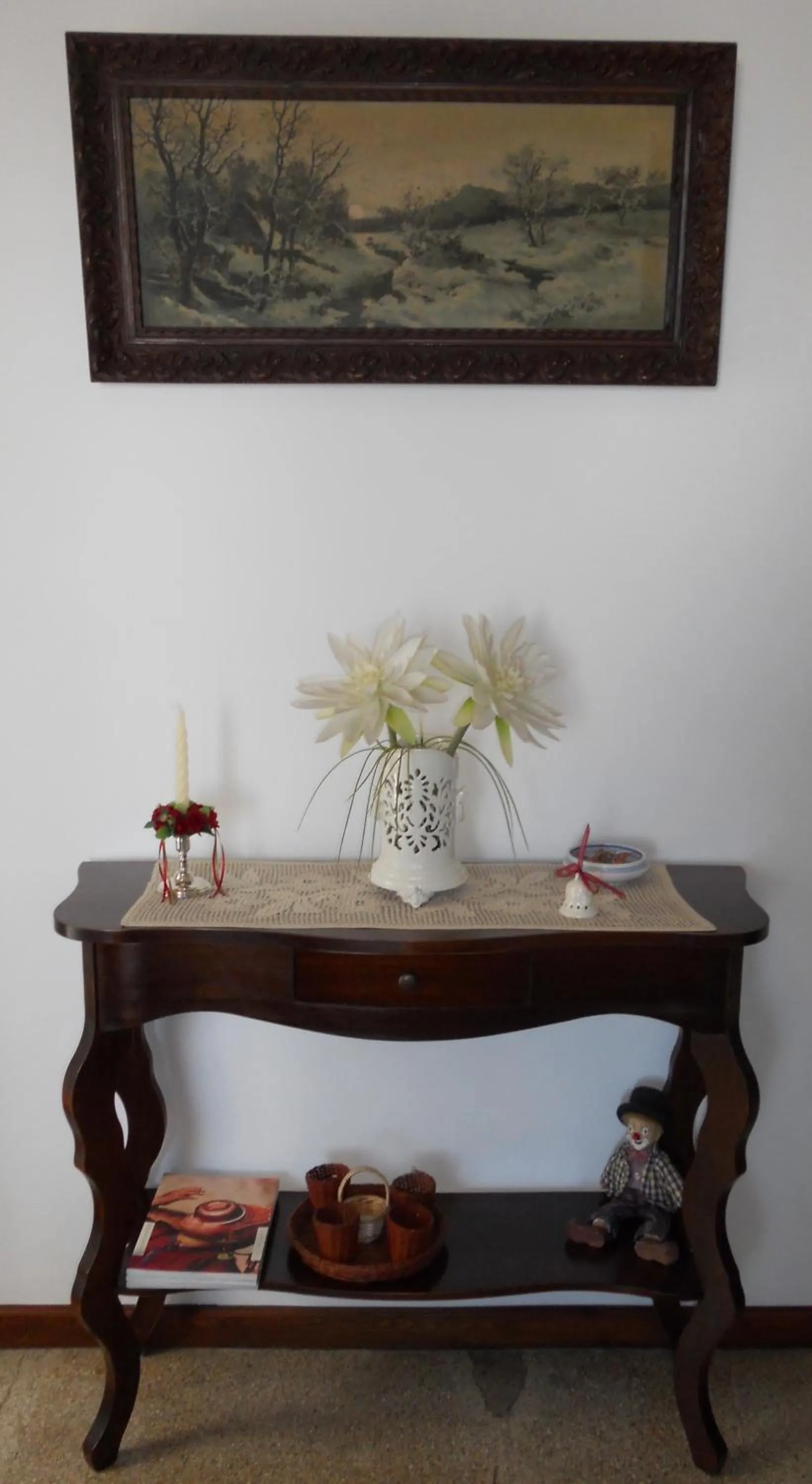 Decorative detail in Palazzo De Tomasi B&B