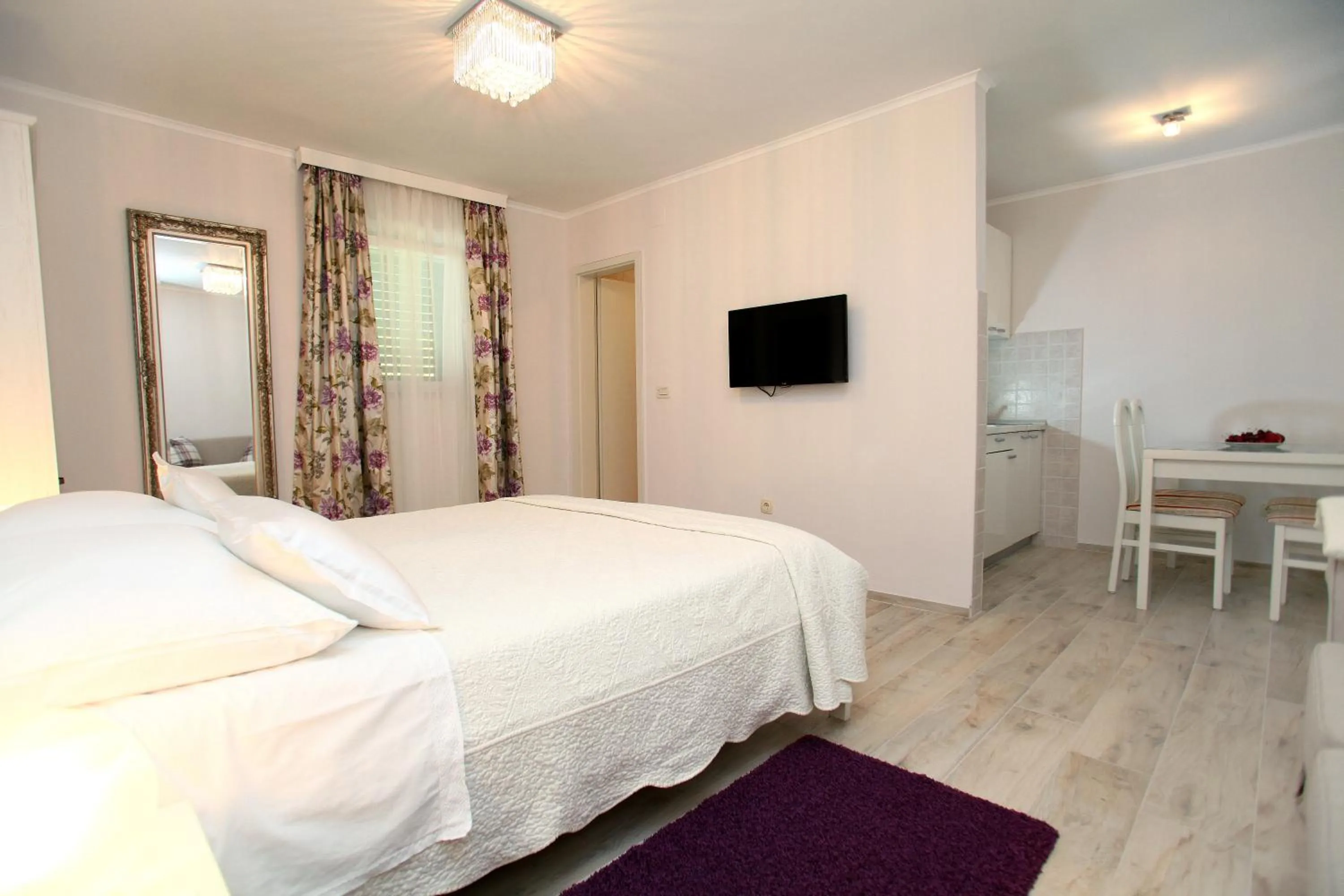 Photo of the whole room, Bed in Villa Rustica Dalmatia