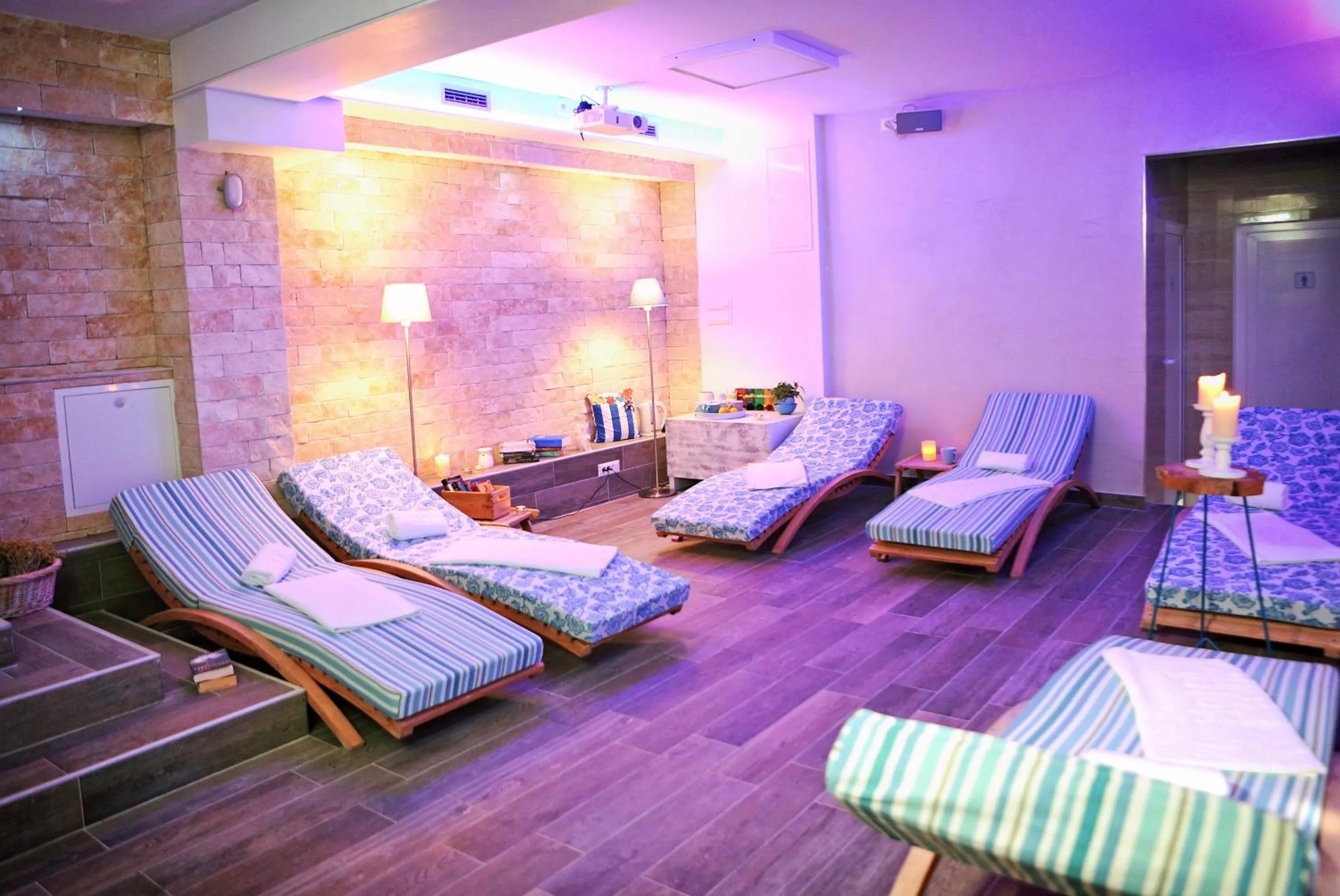 Spa and wellness centre/facilities in Hotel Delfin