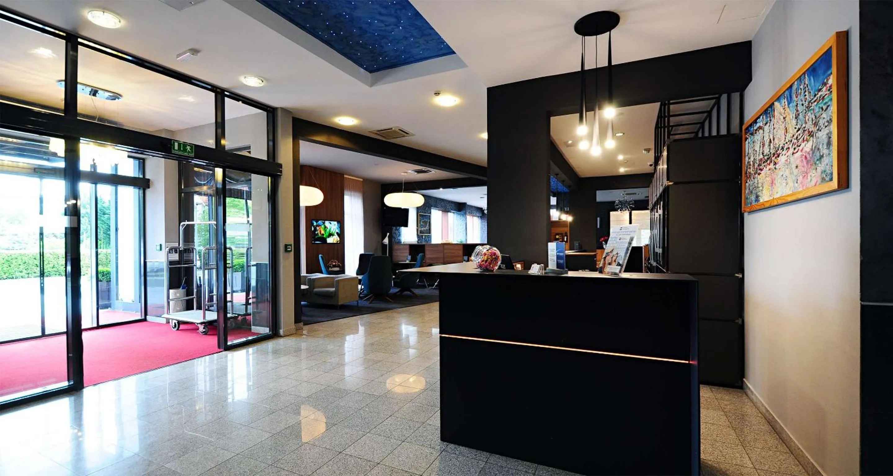 Lobby or reception in Best Western Airport Hotel Stella