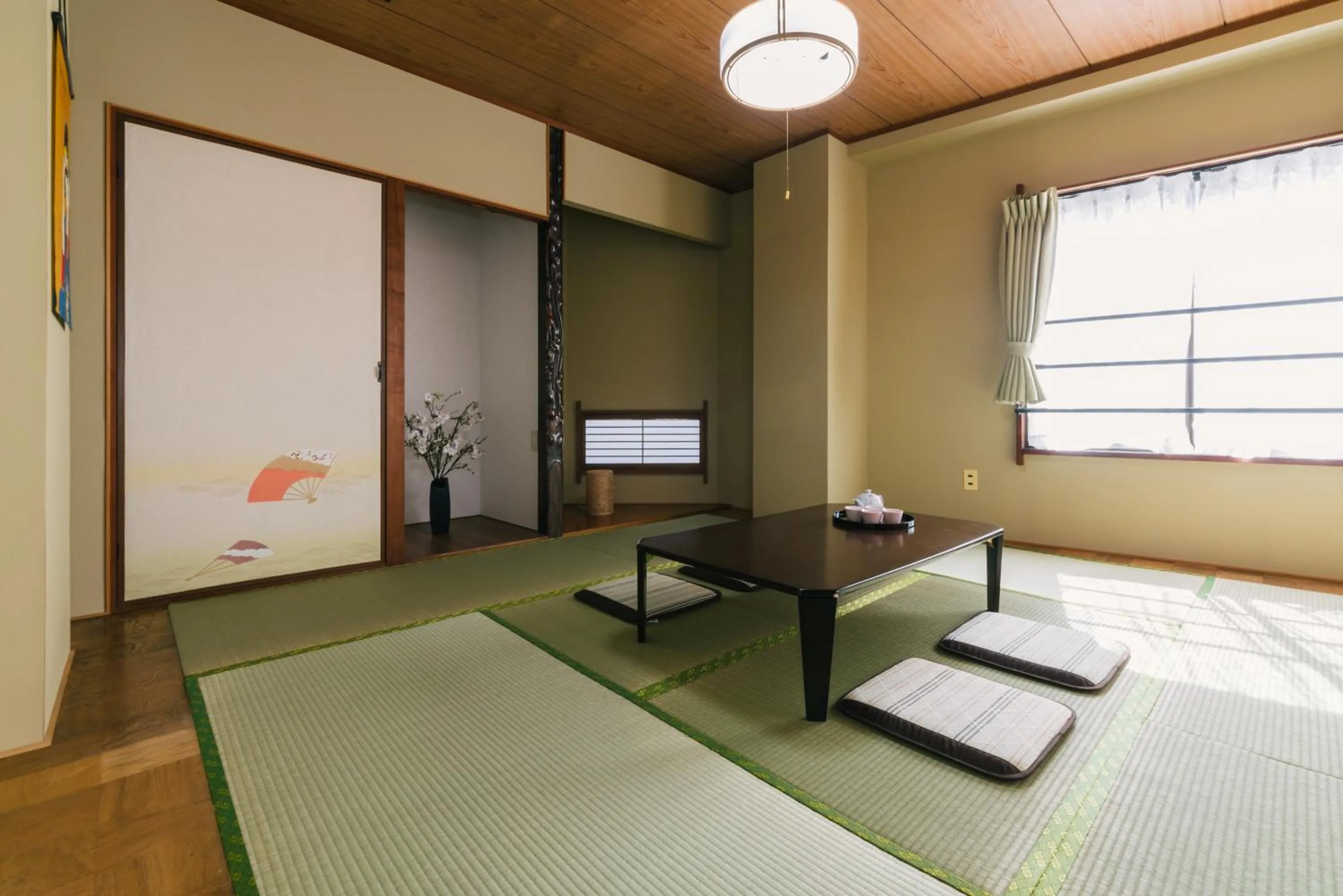 Seating area in Yasuragi Nakasu
