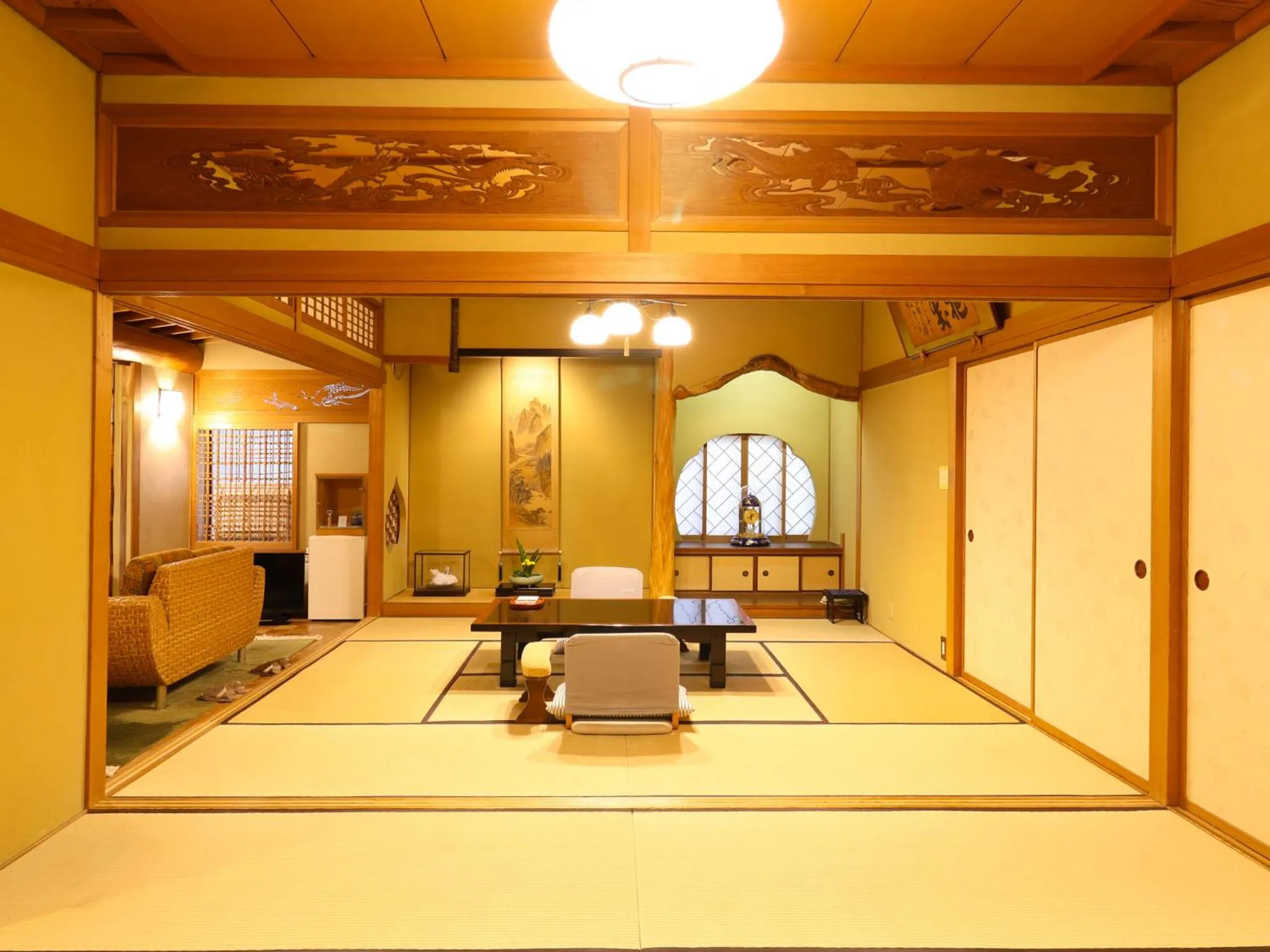 Photo of the whole room in Futsukaichi Hot Spring - Daimaru Besso