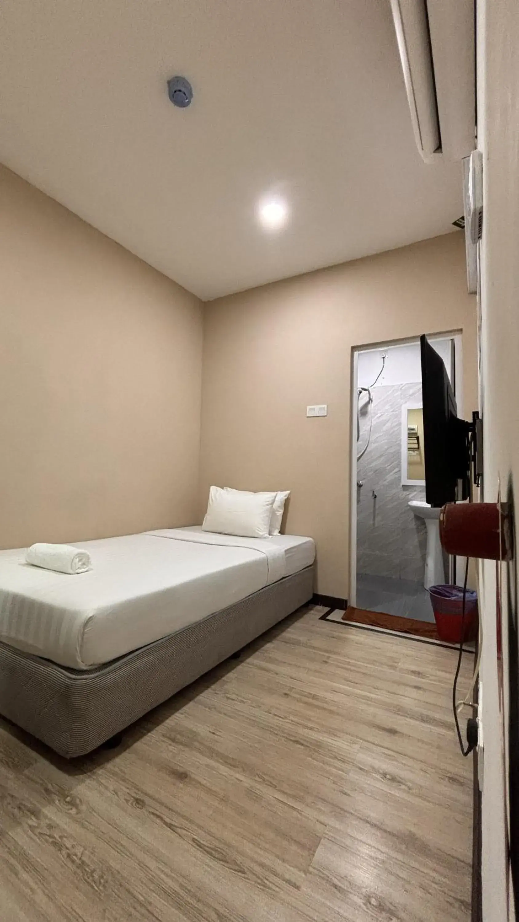 Standard Single Room in Ada Hotel & Apartment Standard Single Room in Ada Hotel & Apartment