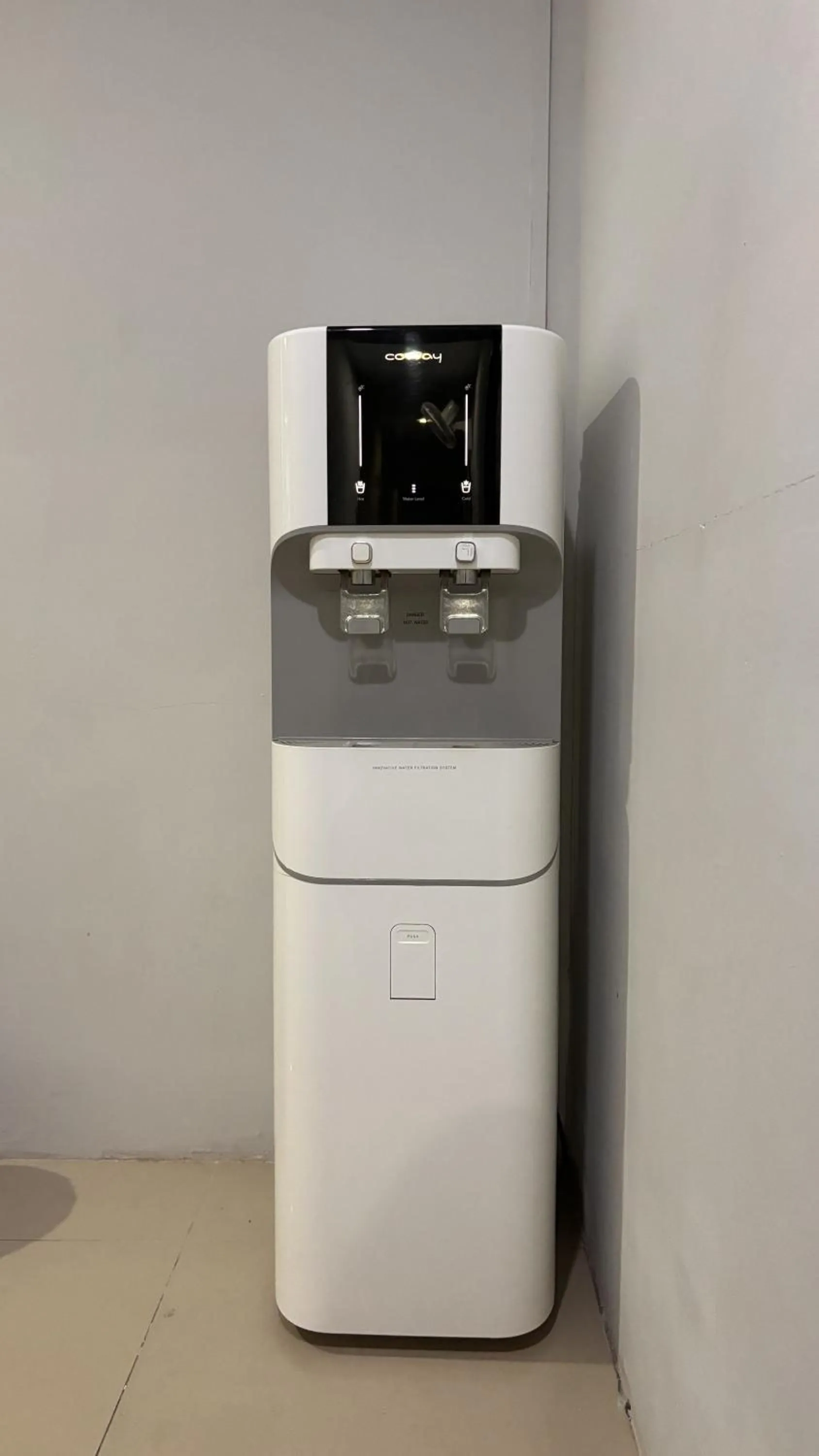 Drinks in Ada Hotel & Apartment