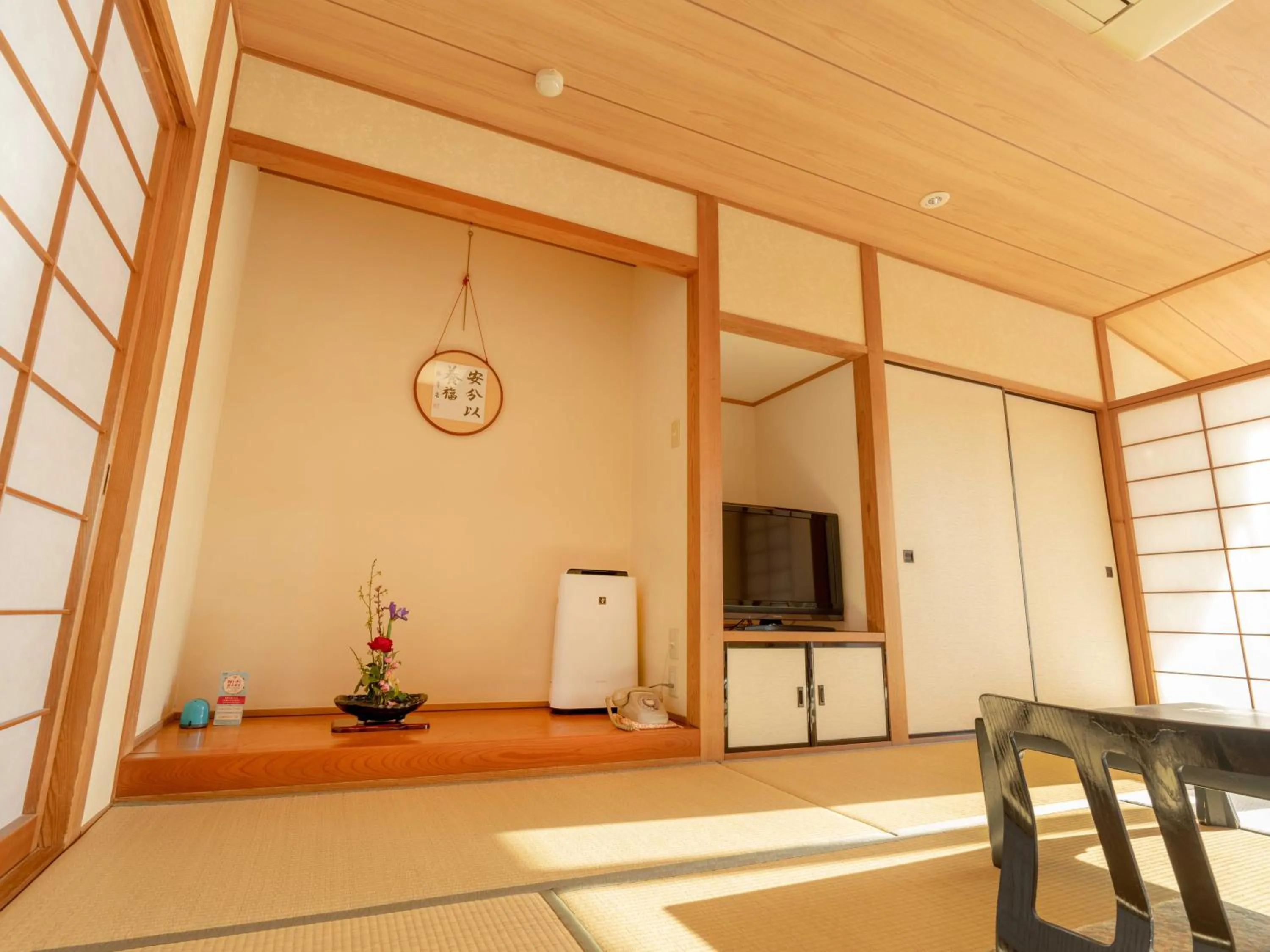 Photo of the whole room in Enmeikan