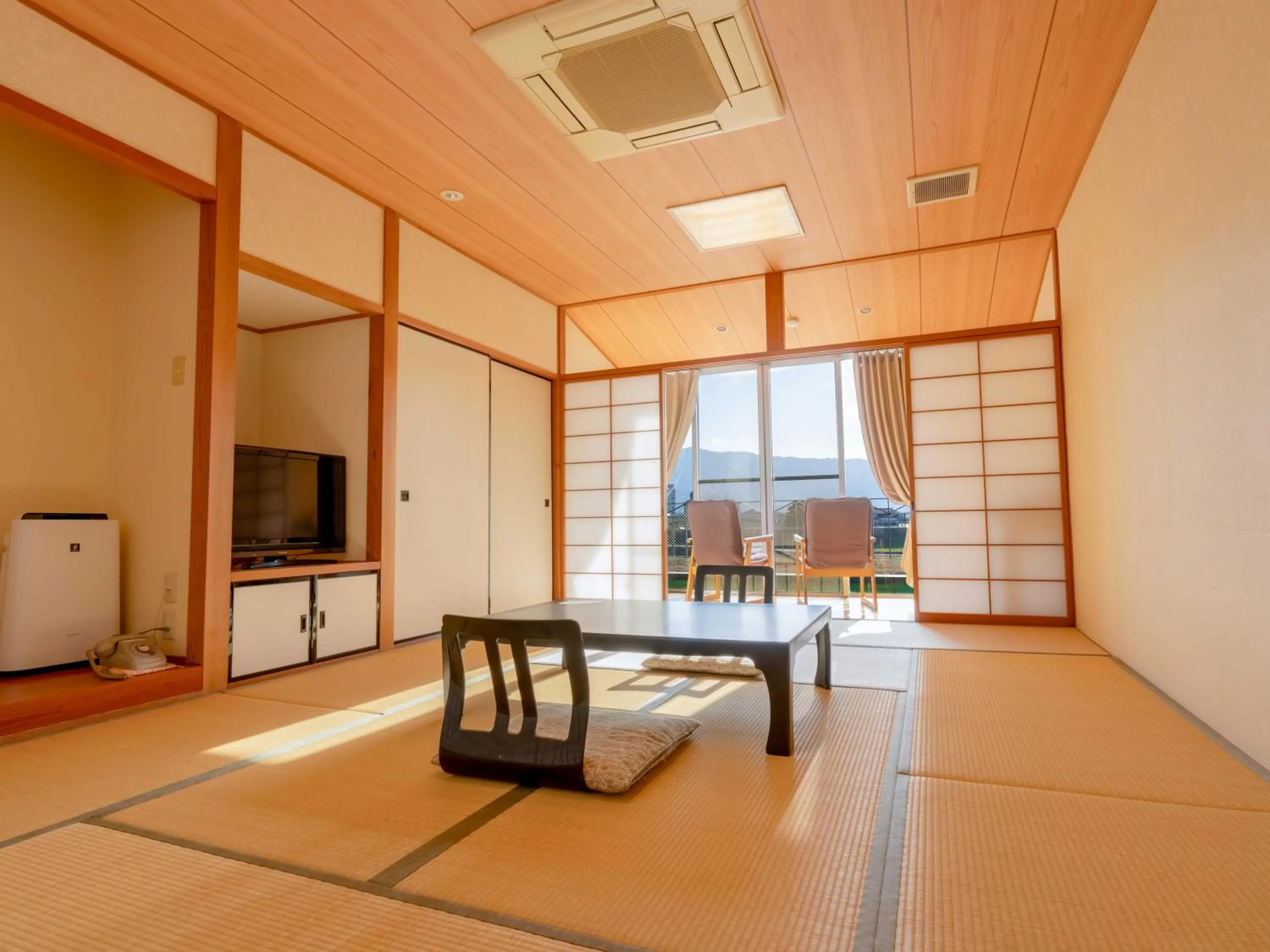 Photo of the whole room in Enmeikan