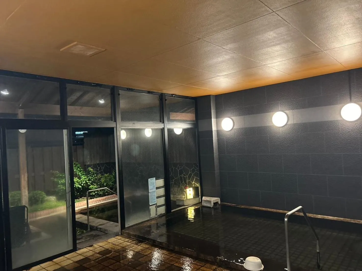 Public Bath in Enmeikan