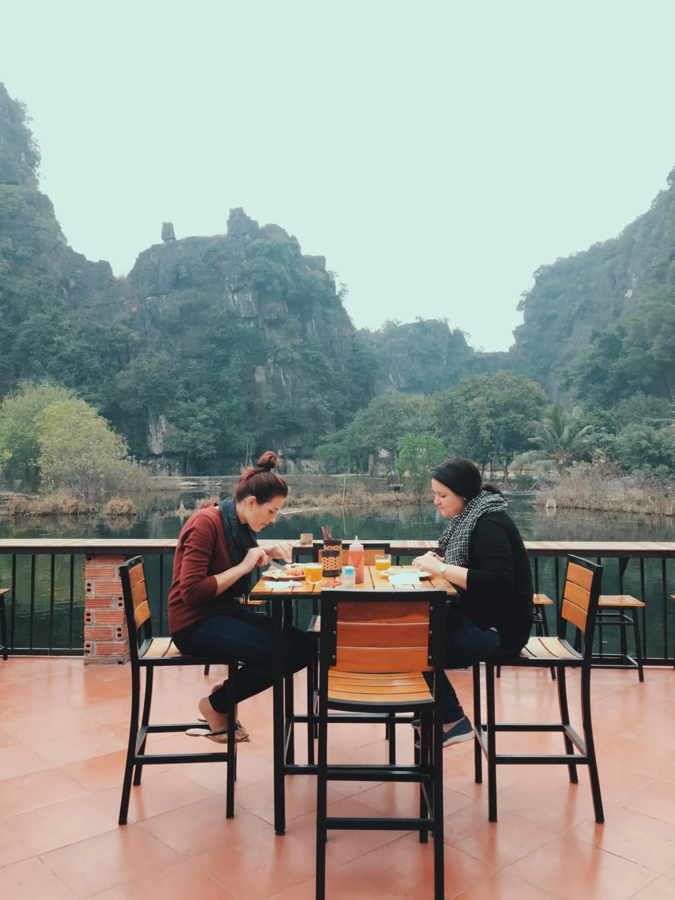 Restaurant/places to eat in Tam Coc Bungalow