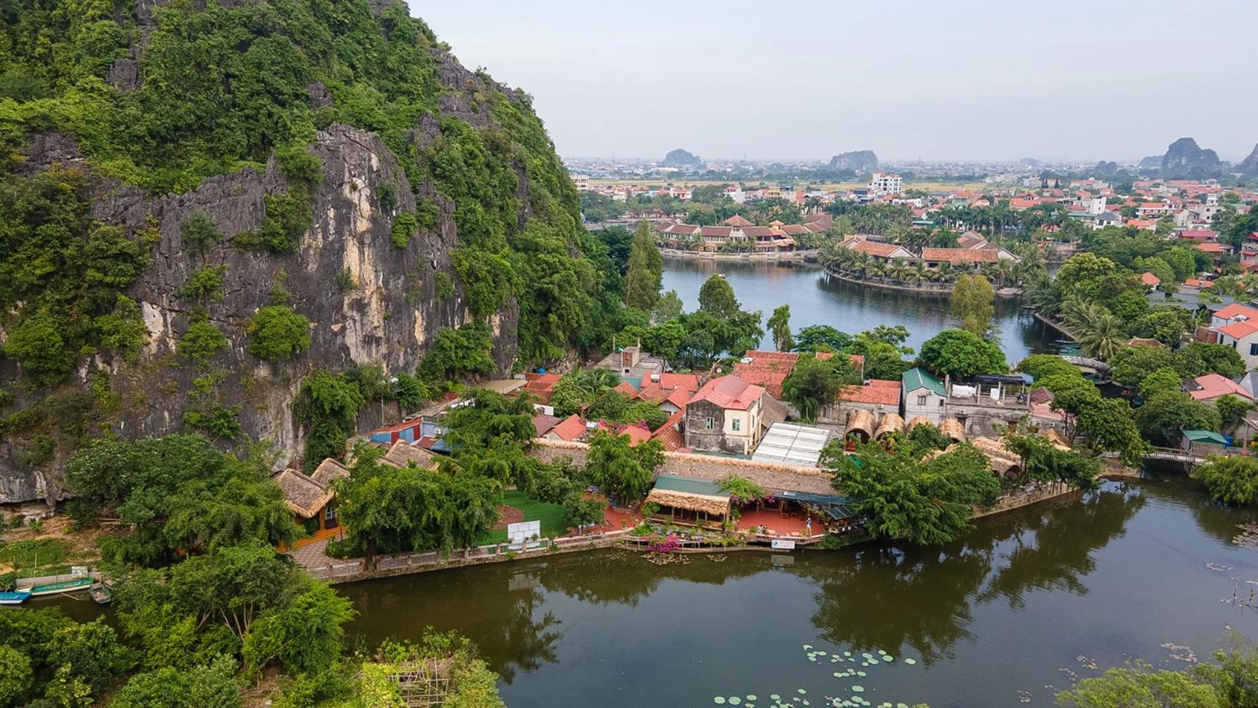 Natural landscape in Tam Coc Bungalow