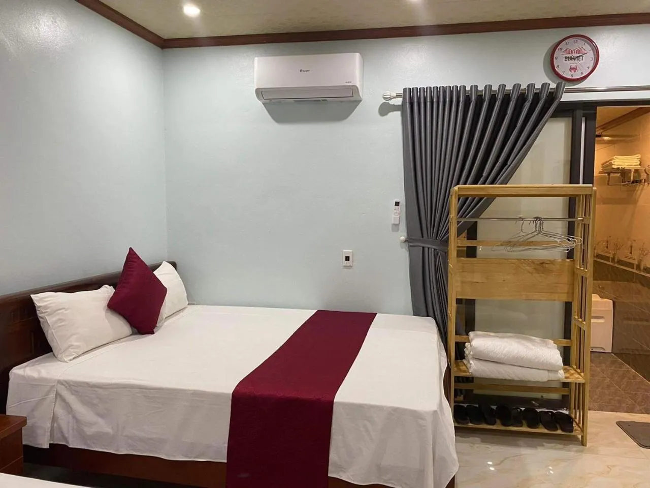 Bed in Tam Coc Bungalow