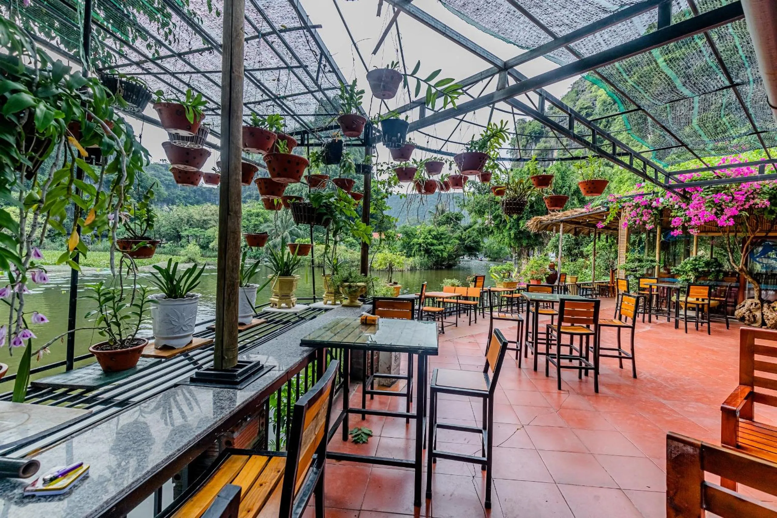 Garden in Tam Coc Bungalow