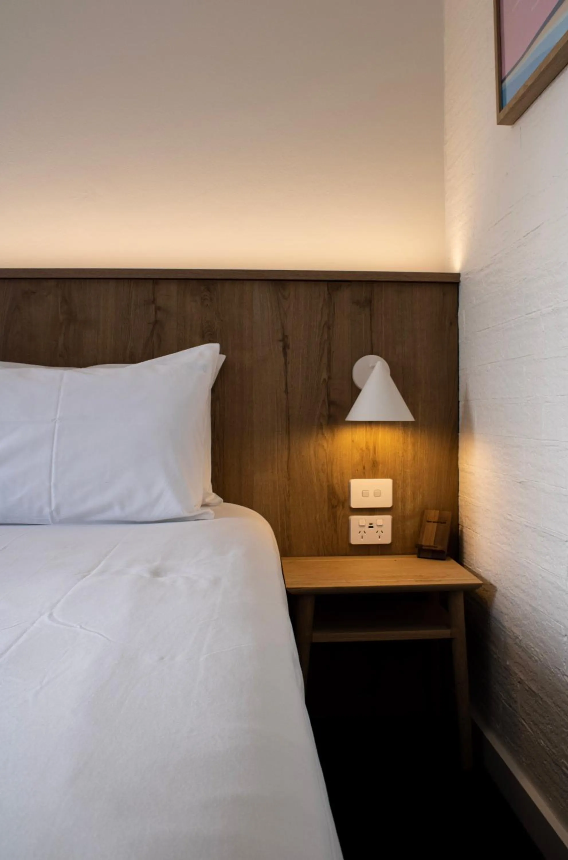 Bed in Seabreeze Beach Hotel