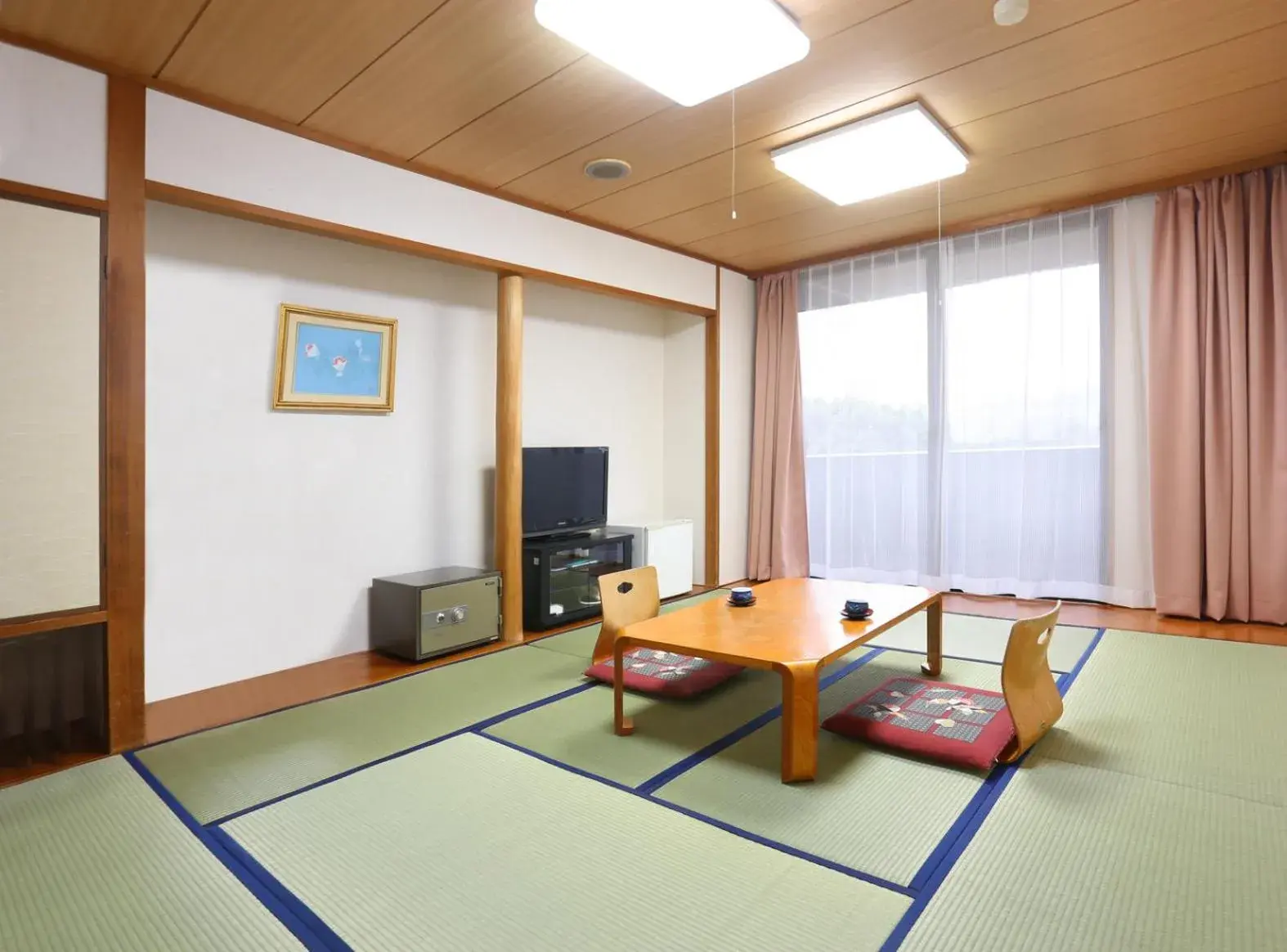 Japanese-Style Quadruple Room - single occupancy in Greenpia Yame Japanese-Style Quadruple Room - single occupancy in Greenpia Yame