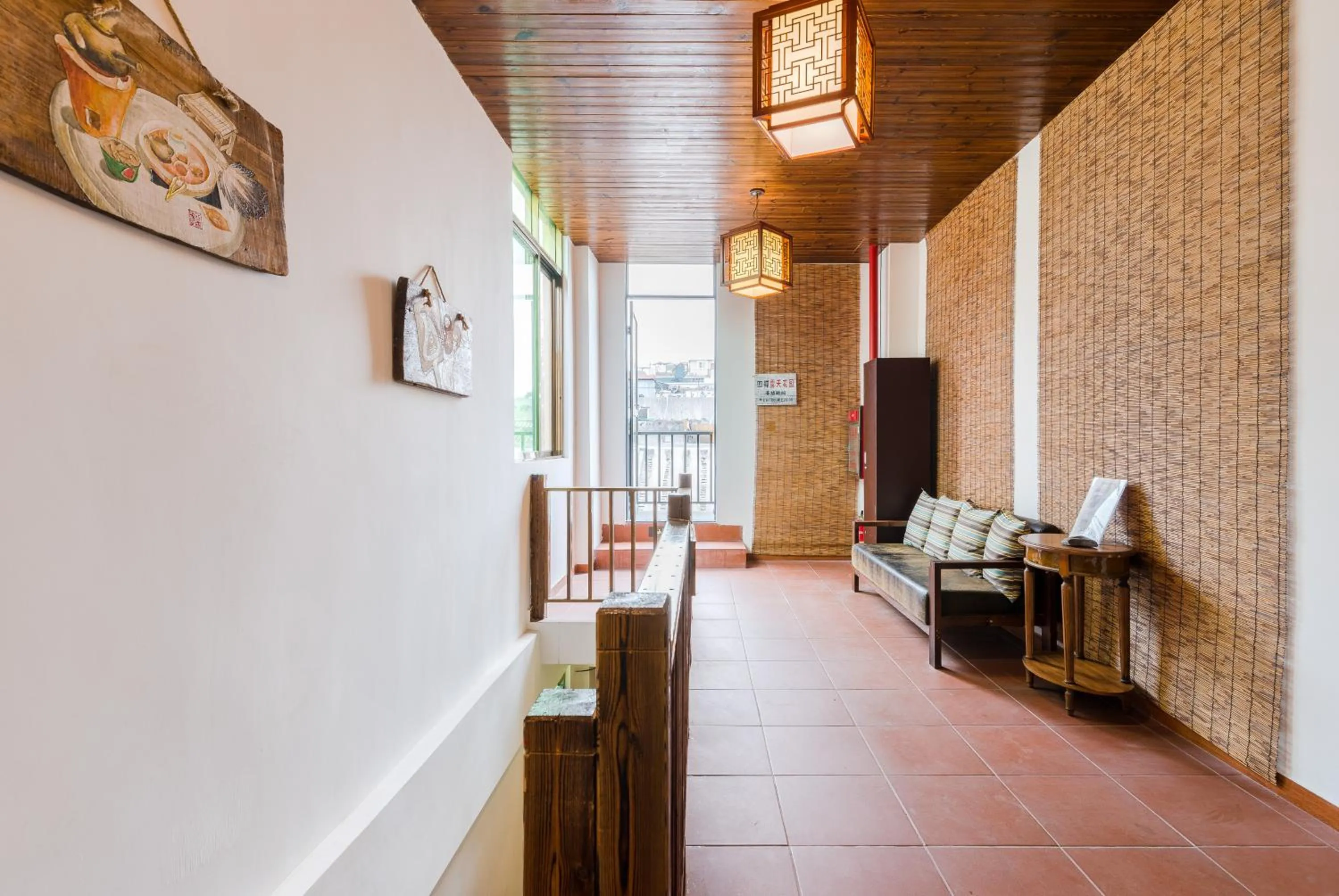 Seating area in Chaozhou Hello Inn