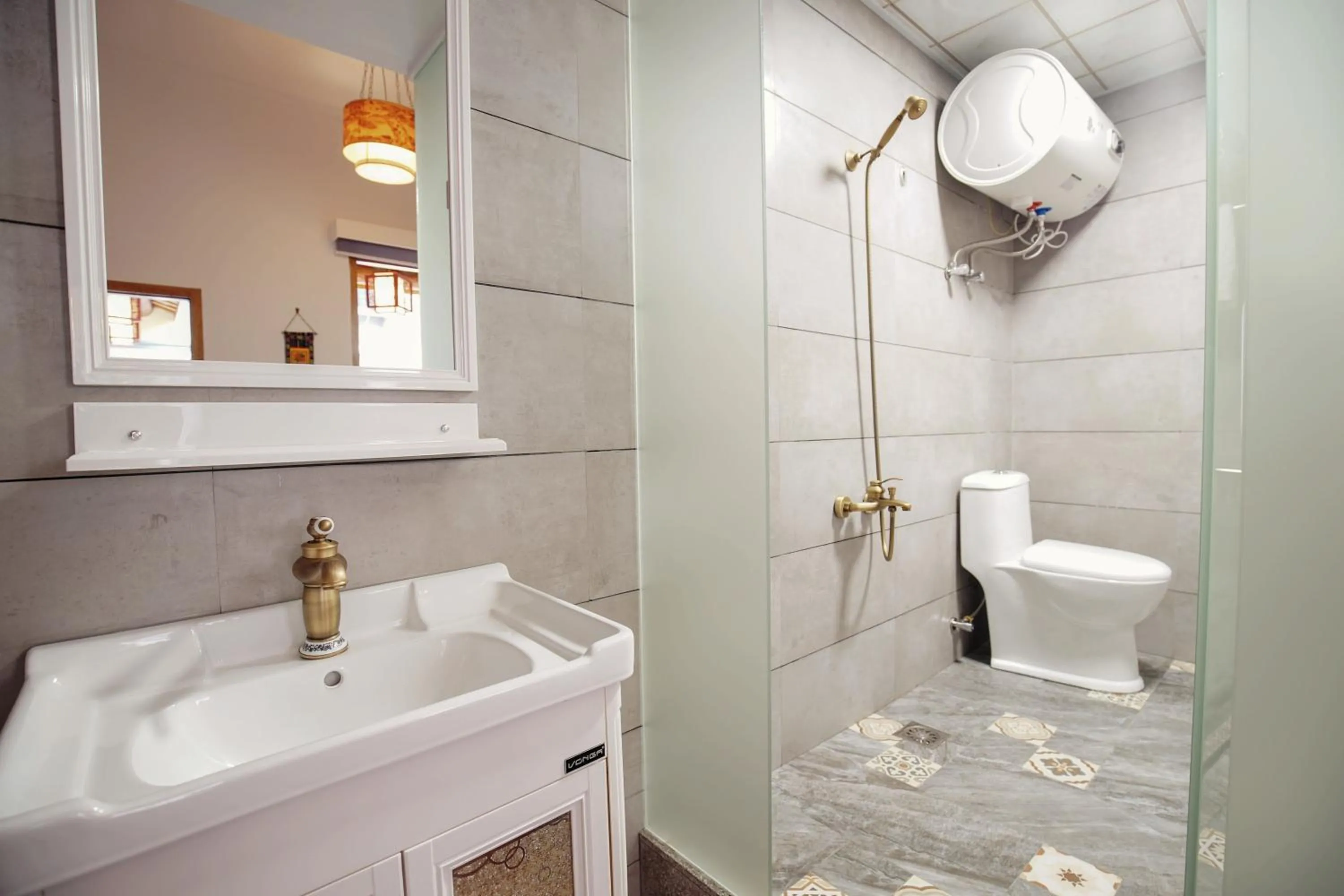 Bathroom in Chaozhou Hello Inn