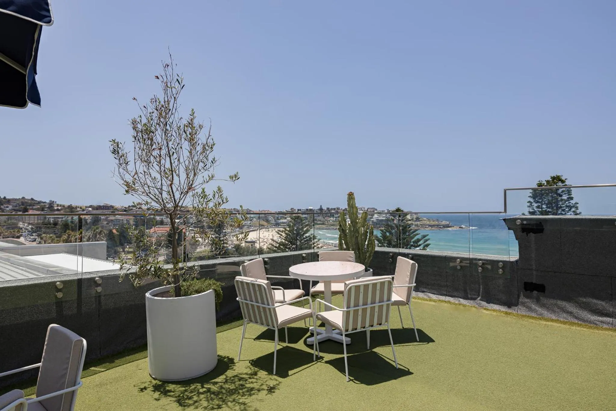 Wake Up! Bondi Beach