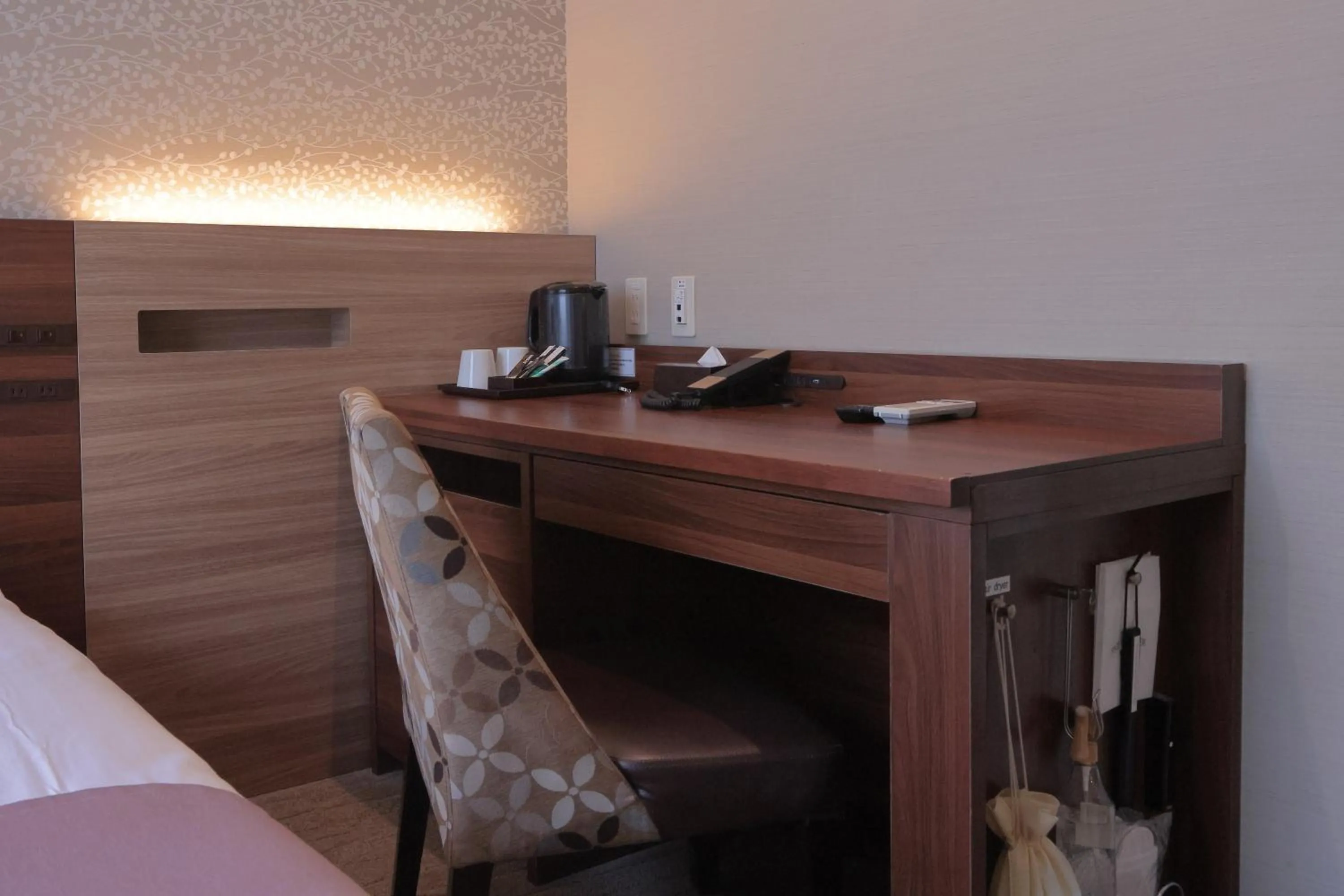 Bed in Shinsaibashi Grand Hotel Osaka