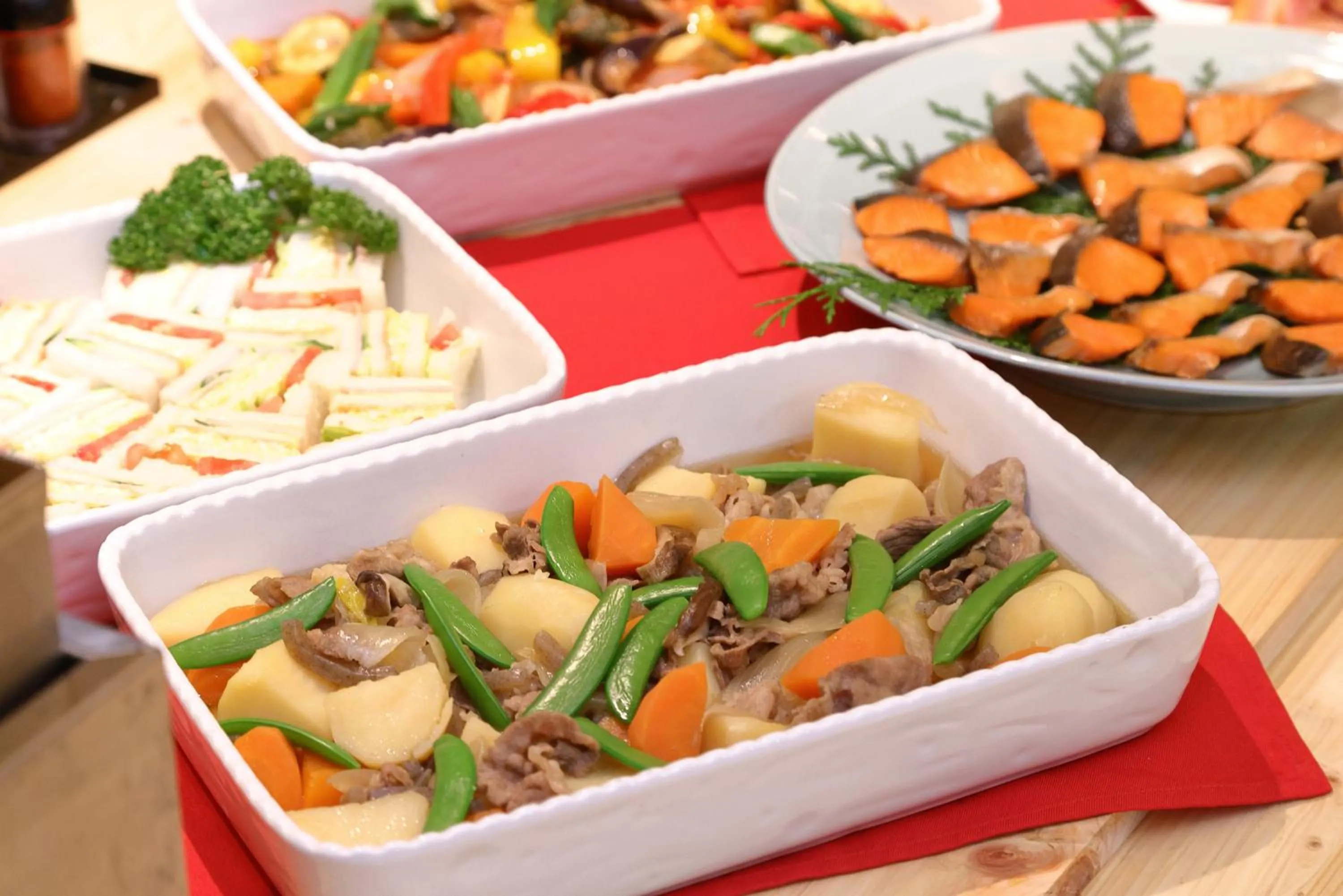 Restaurant/places to eat in Shinsaibashi Grand Hotel Osaka