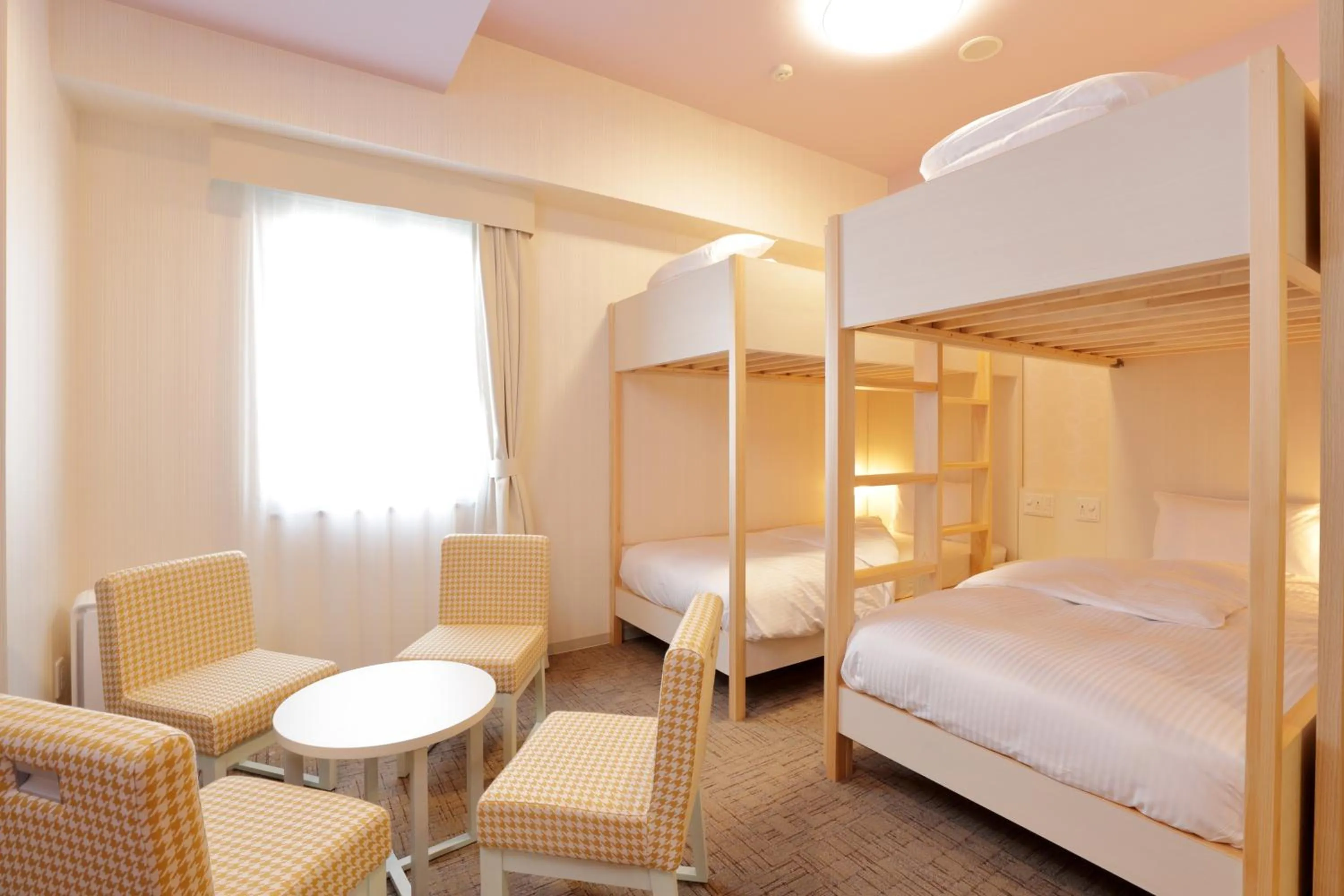 Bedroom, Bed in Hiyori Hotel Maihama