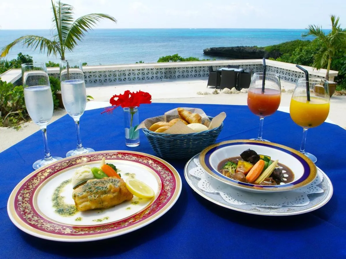 Food and drinks in Villabu Resort