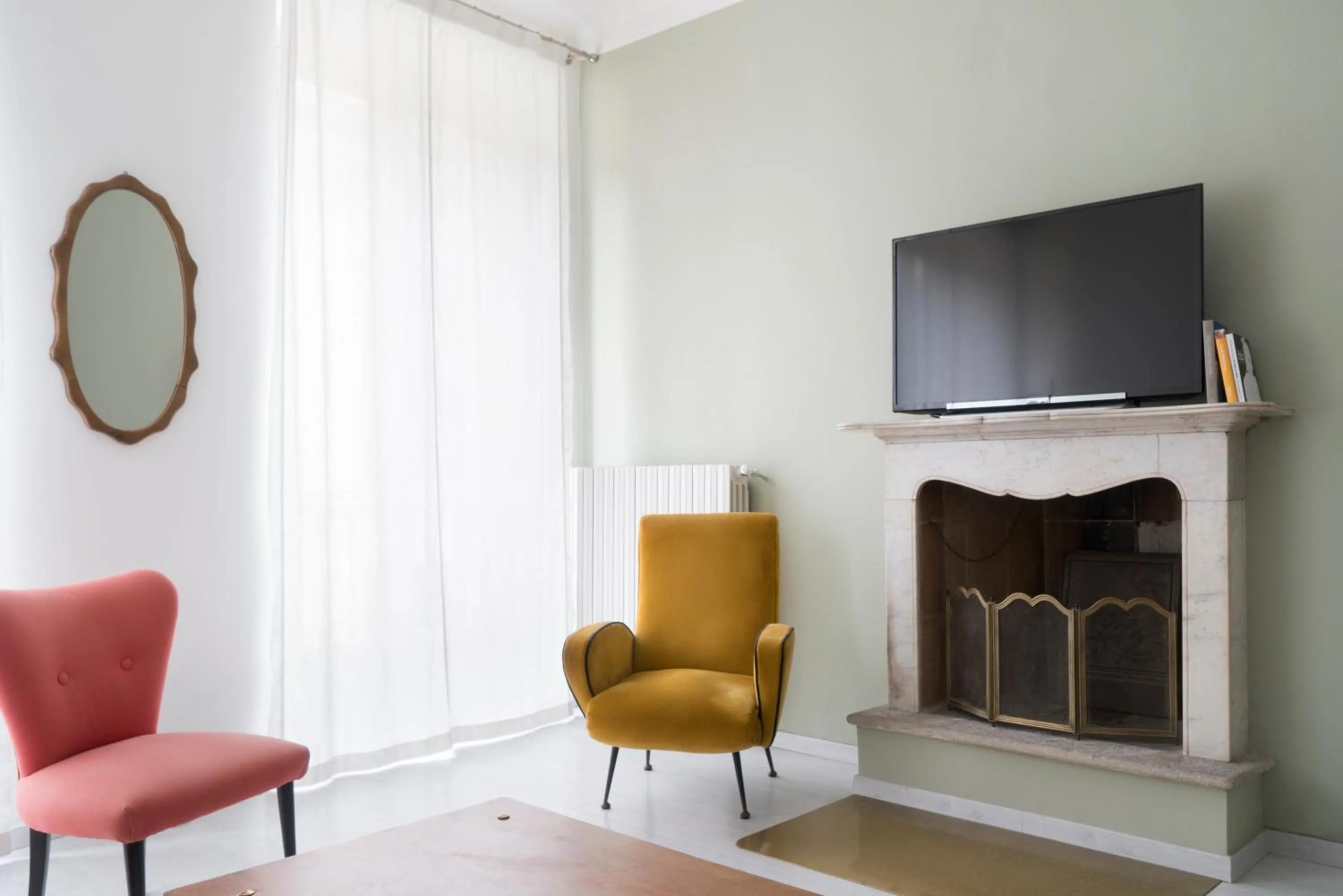 TV and multimedia in Brera Apartments