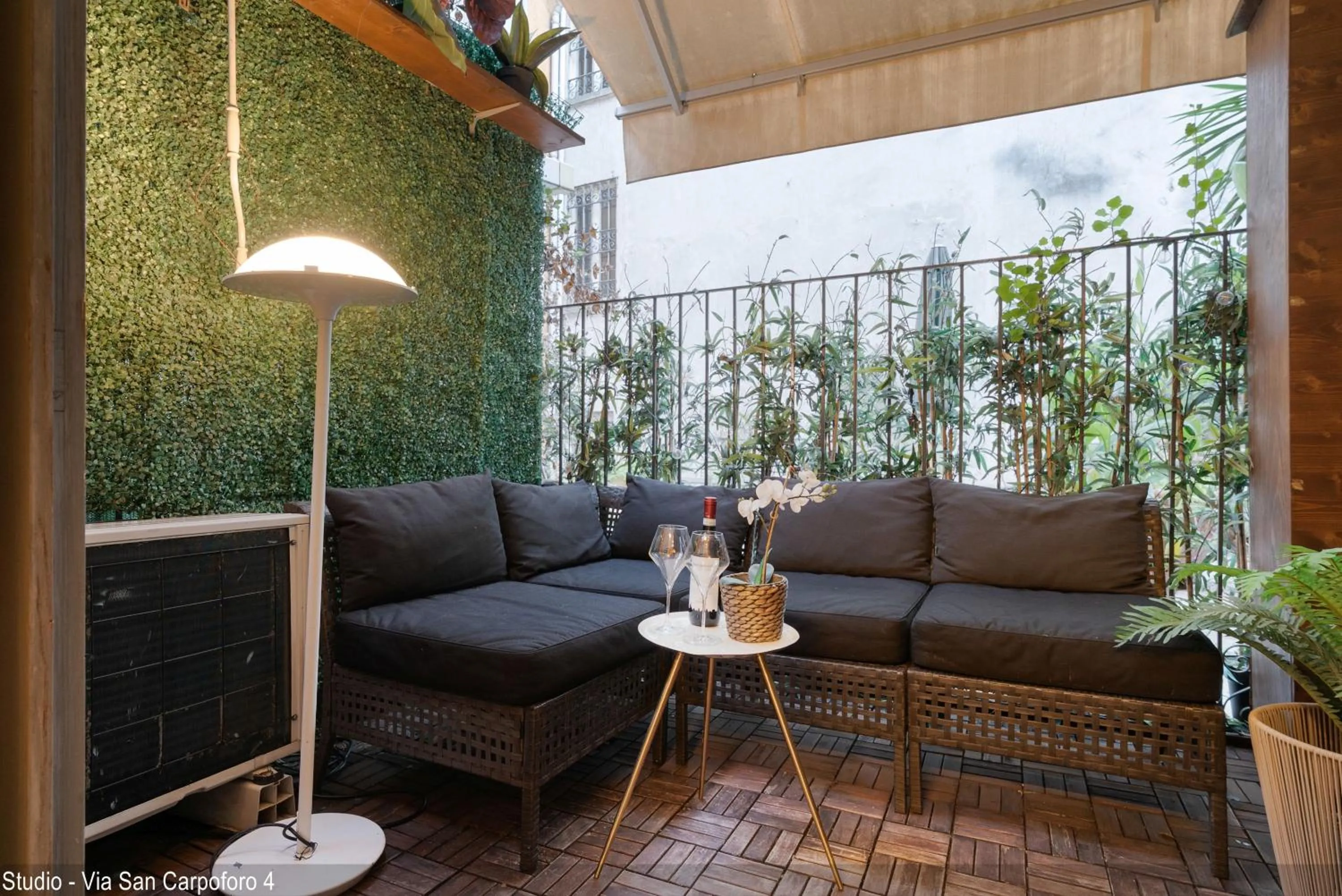 Balcony/Terrace in Brera Apartments
