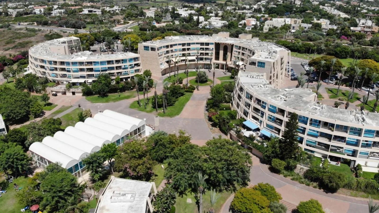 Neot Golf, Ziv's Place