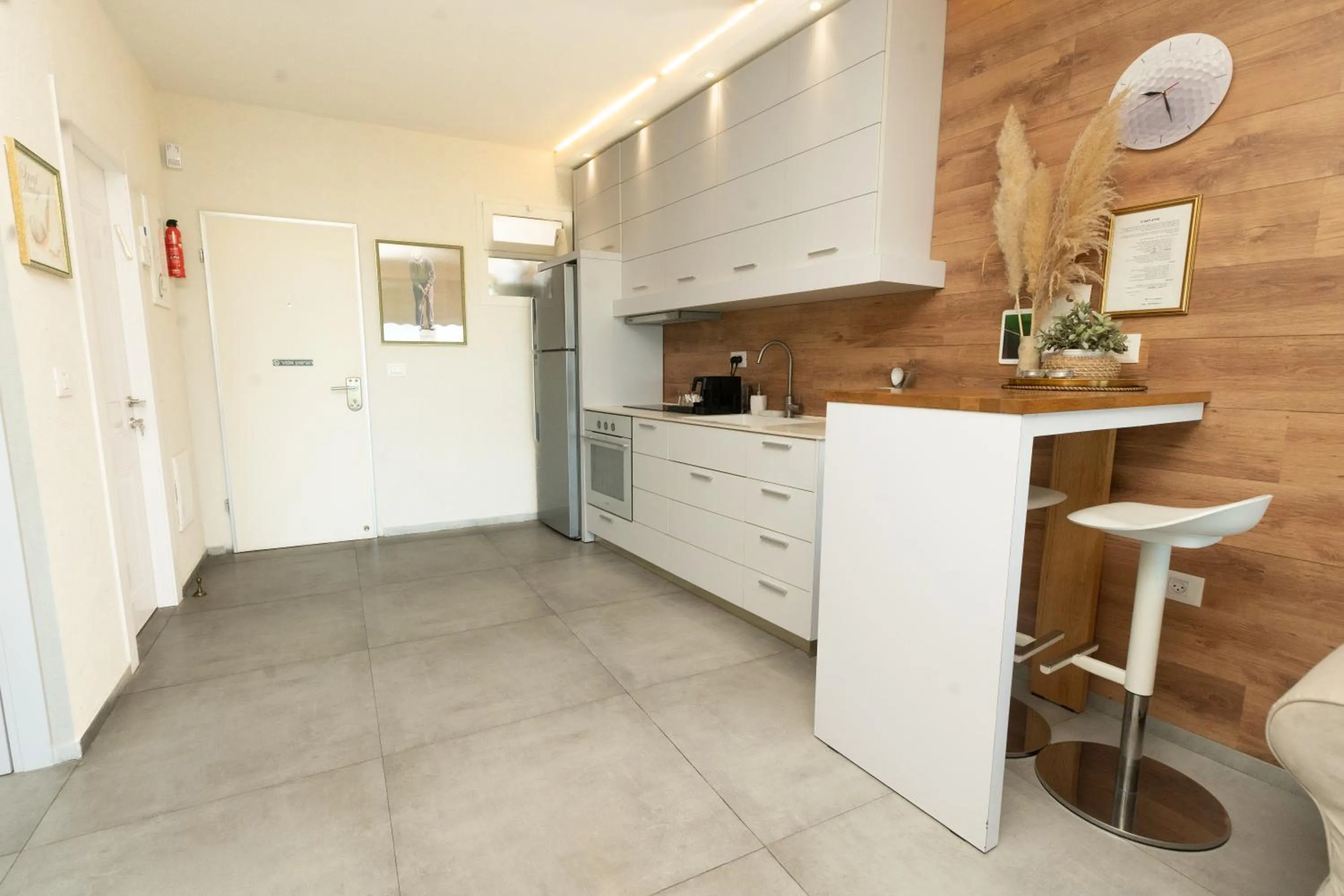 Neot Golf, Ziv's Place