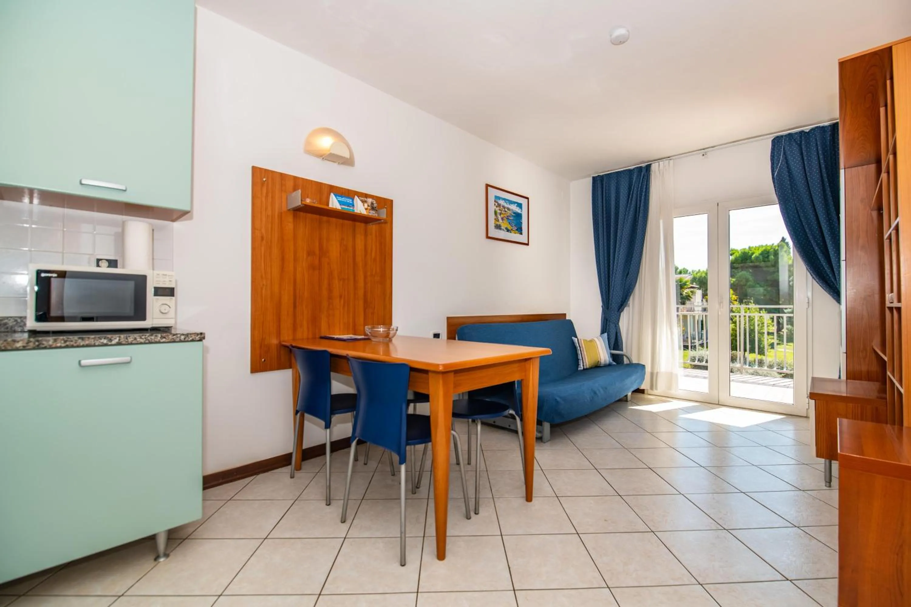 Photo of the whole room in Ai Pini Medulin Resort