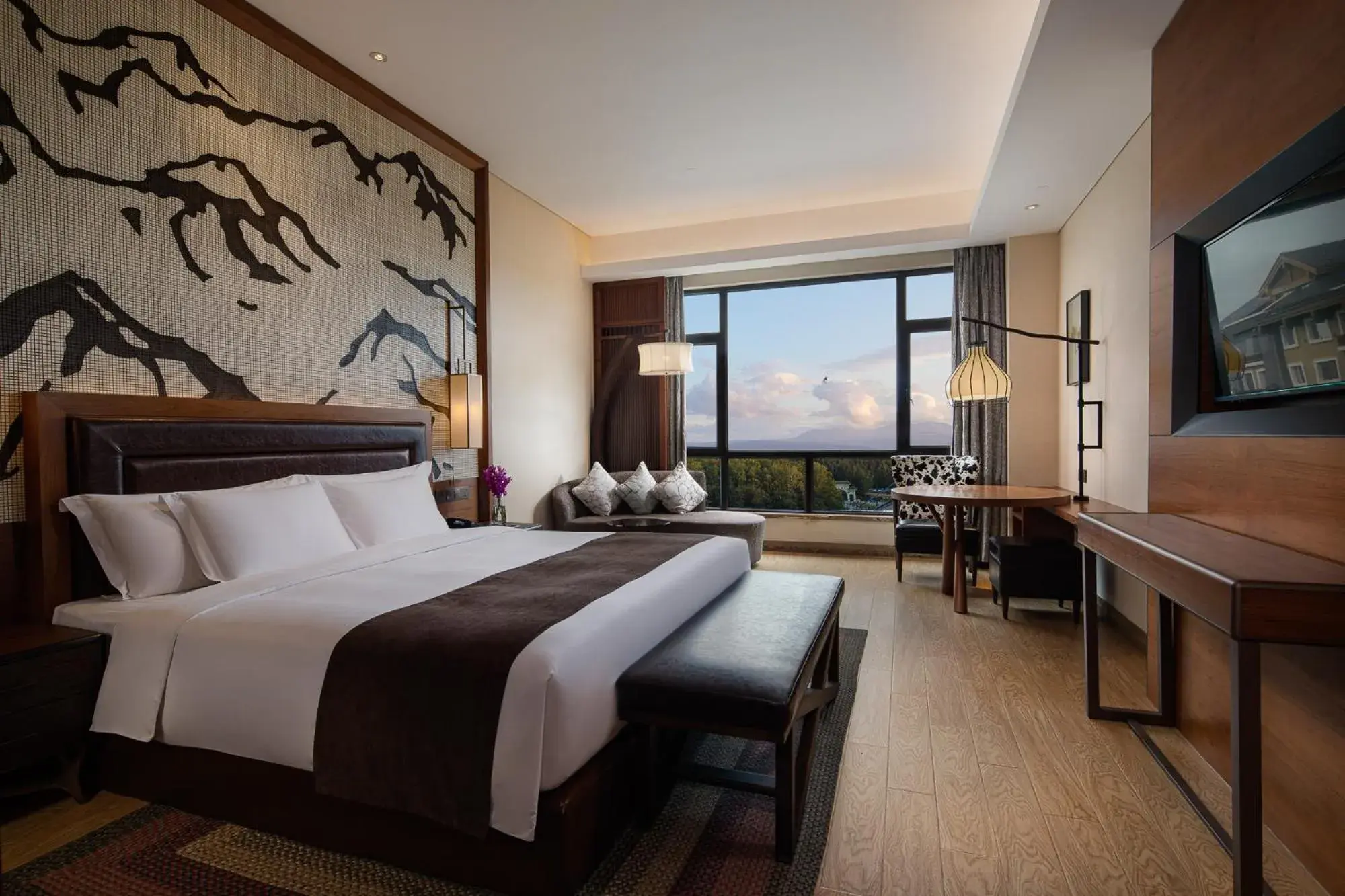 Standard Room in Crowne Plaza Resort Changbaishan Hot Spring by IHG Standard Room in Crowne Plaza Resort Changbaishan Hot Spring by IHG