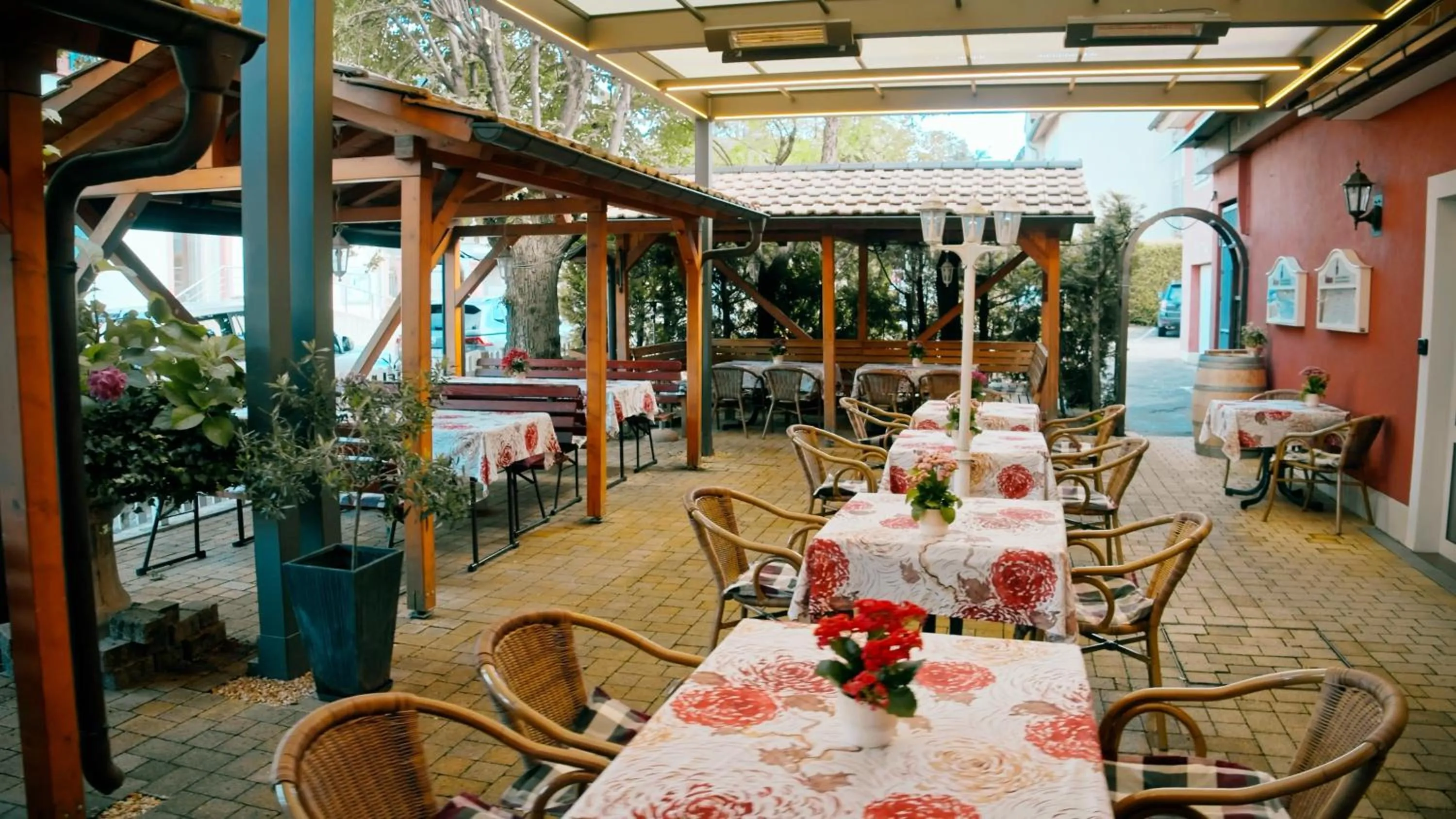 Restaurant/places to eat in Gasthof Engel