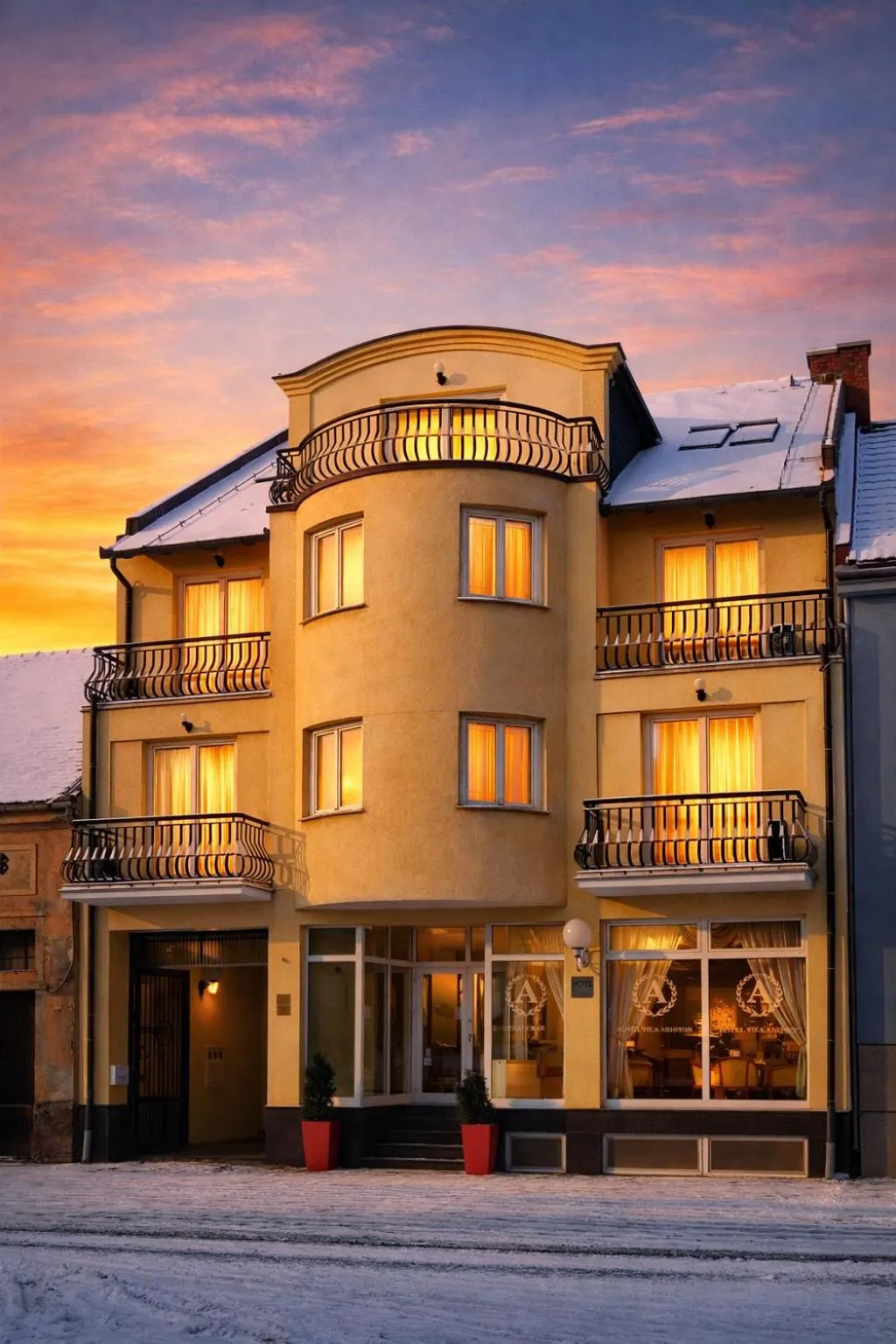 Property building in Hotel Vila Ariston