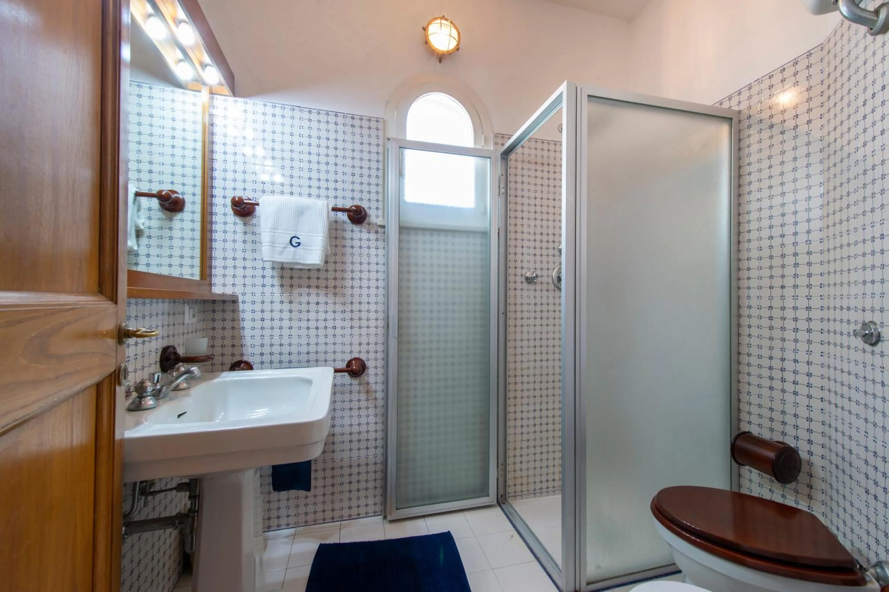 Bathroom in Villa Deli, In Positano, Sea View, Ac