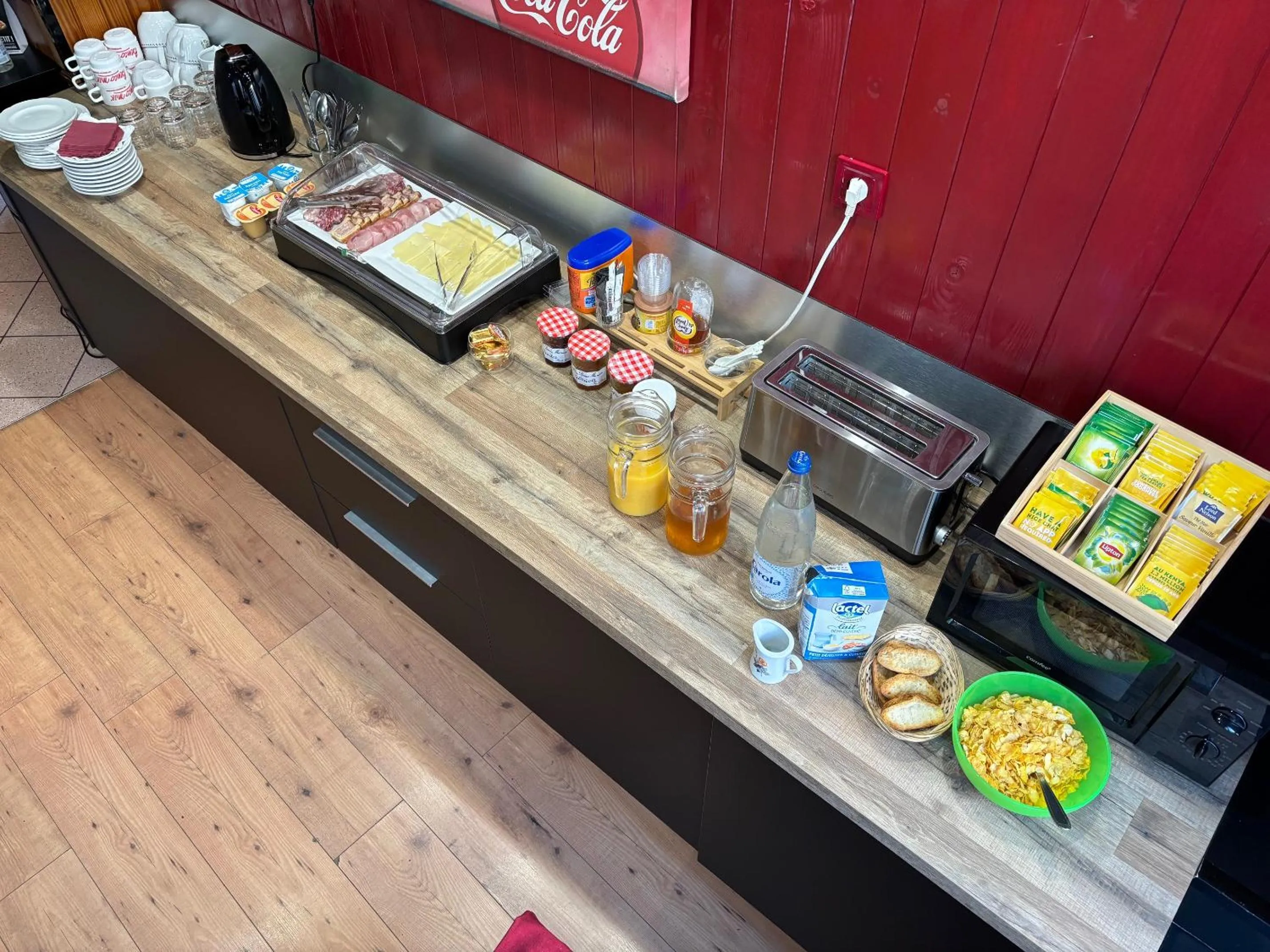 Restaurant/places to eat in L'Hôtel du Mouton blanc