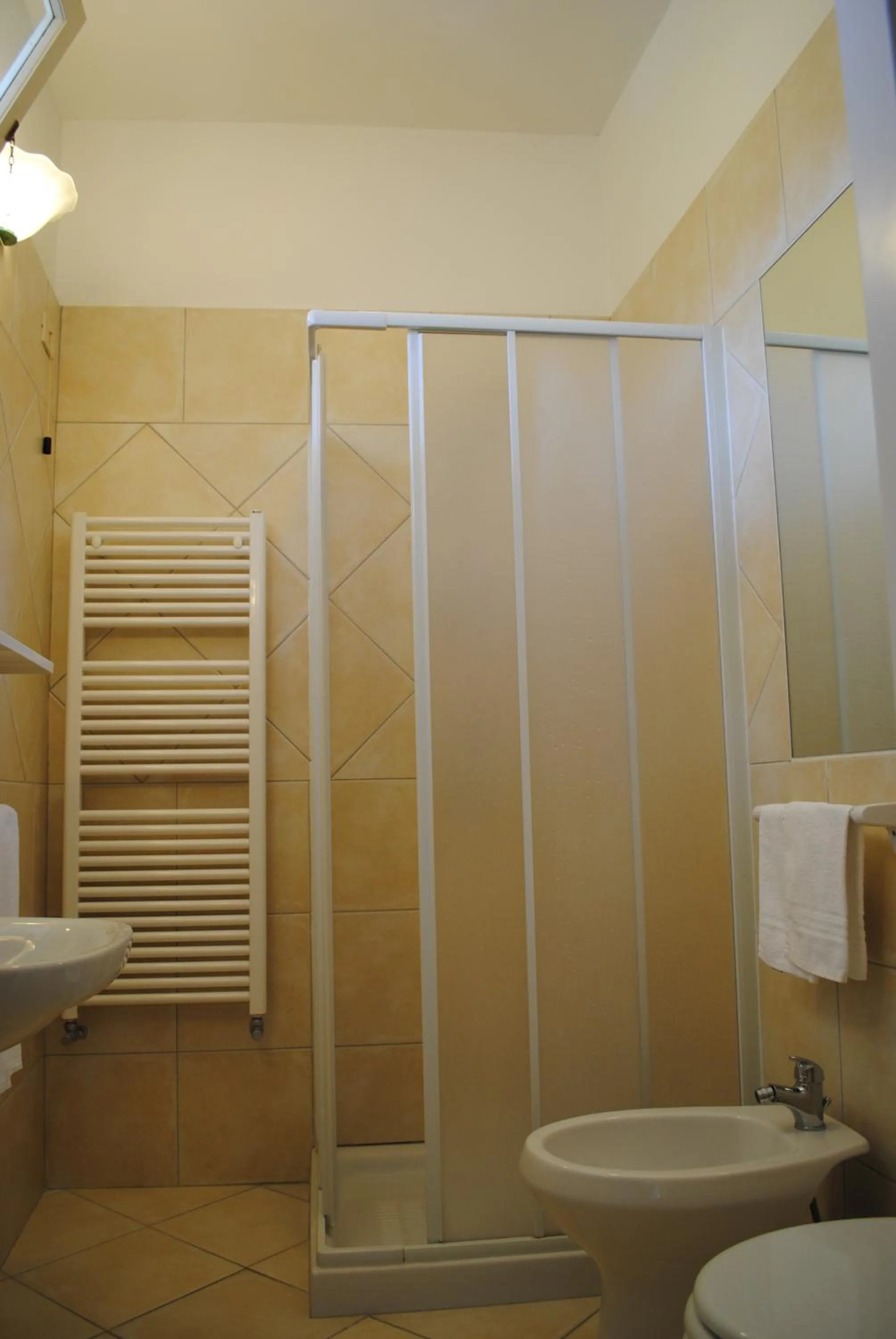 Bathroom in Hotel Mastropeppe