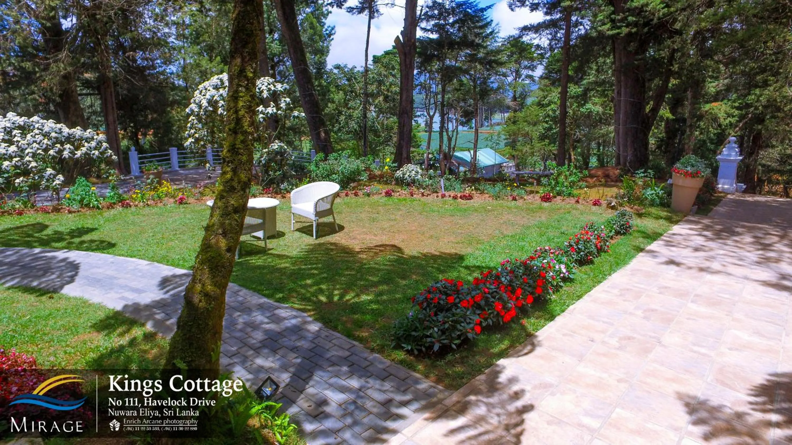 Garden in Mirage Kings Cottage