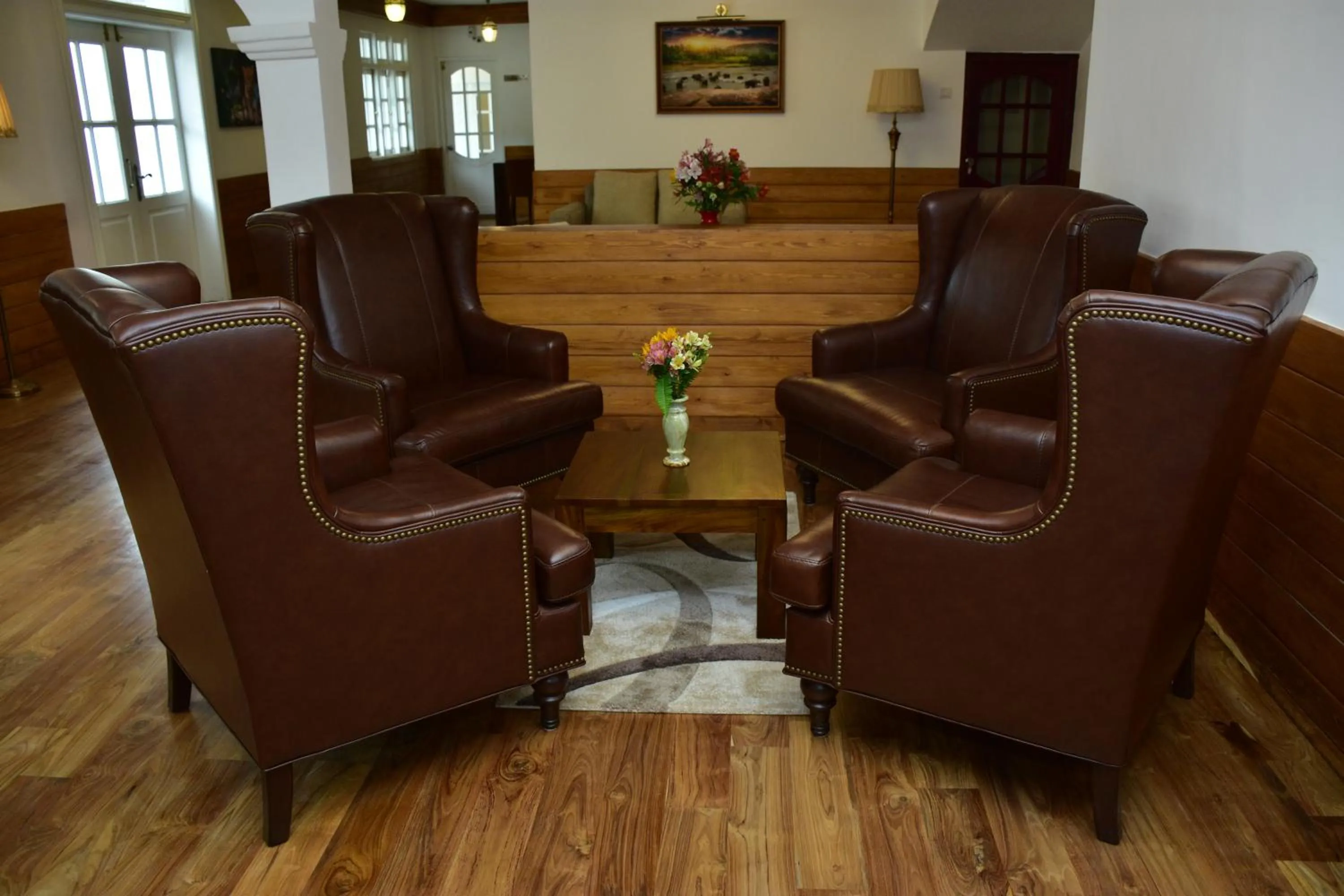 Seating area in Mirage Kings Cottage