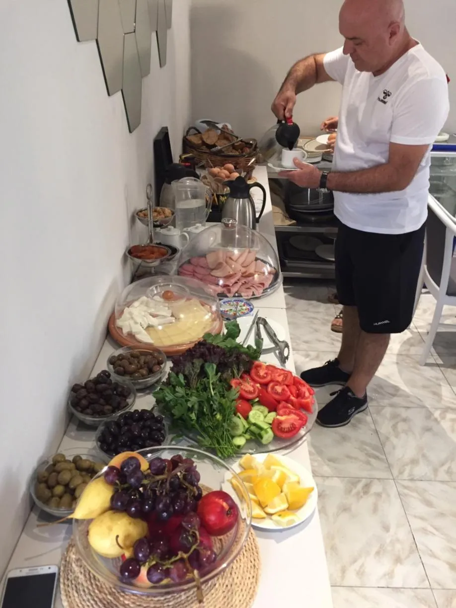 Food and drinks in Alkyonides Boutique Hotel