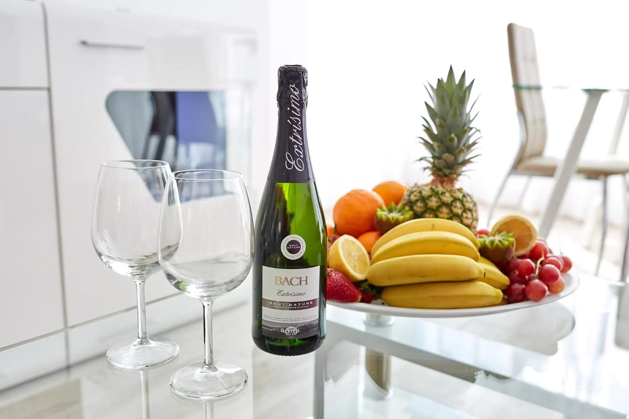 Food and drinks in Sonrisa Apartments