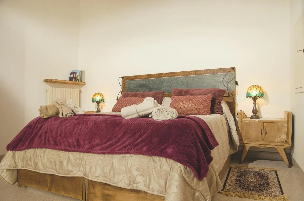 Bed in Palazzo Margherita