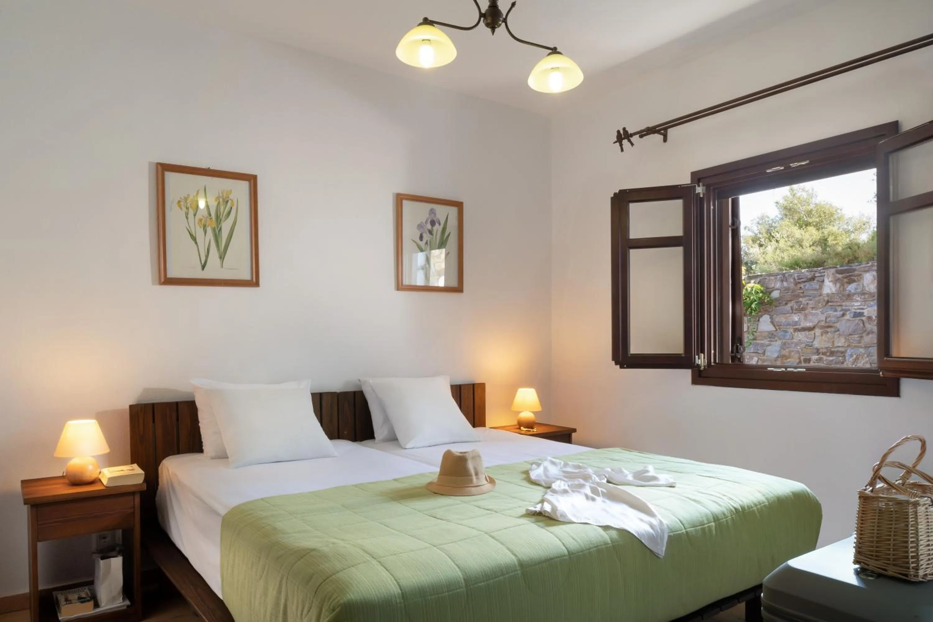 Bedroom, Bed in Esperos Suites & Villas